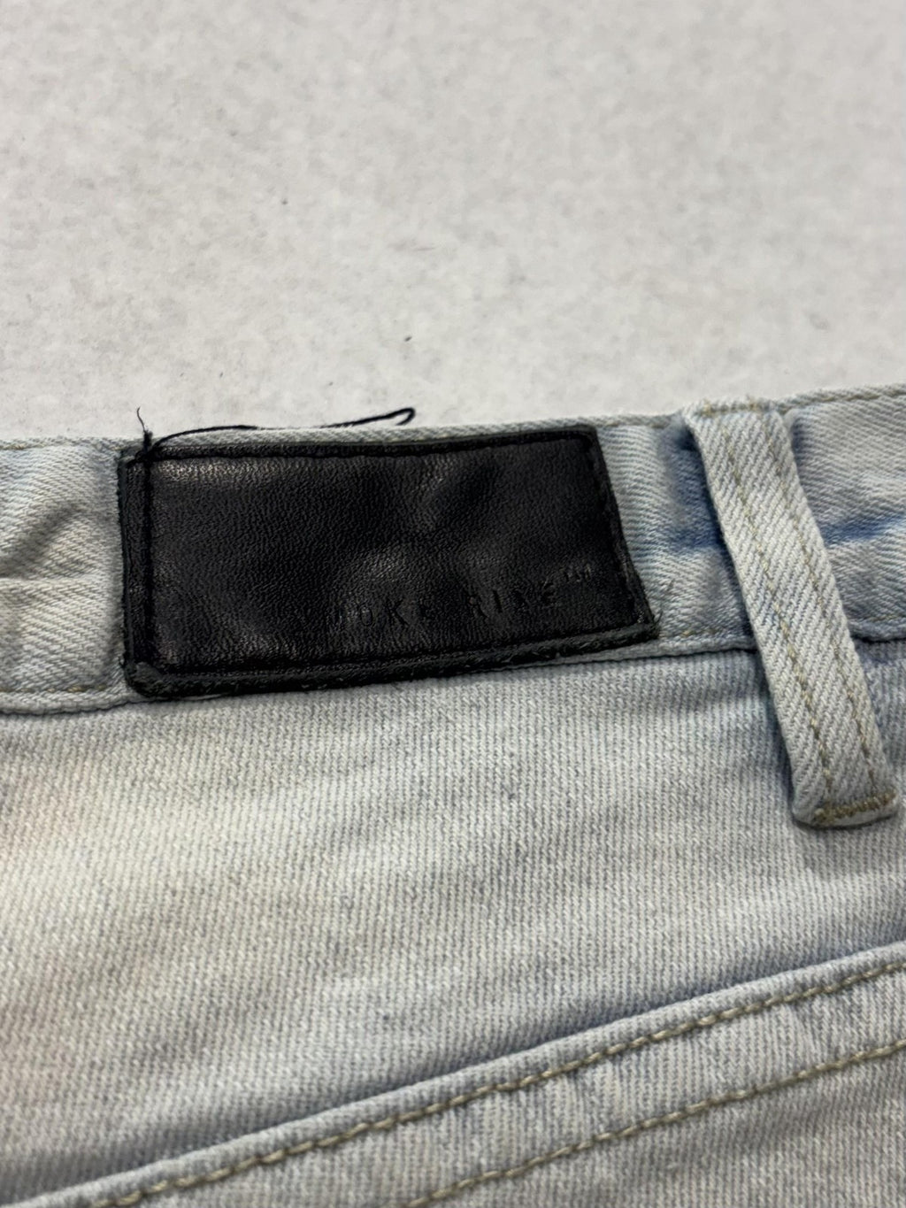 Smoke Rise Jeans Mens 38x34 Blue Light Wash Distressed Moto Biker Slim Tapered