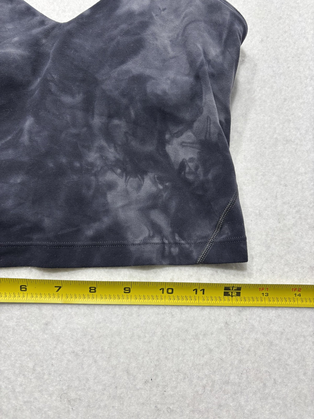 Lululemon Sports Bra Womens 6 Gray Tie Dye Longline V Neck Yoga Athletic Top