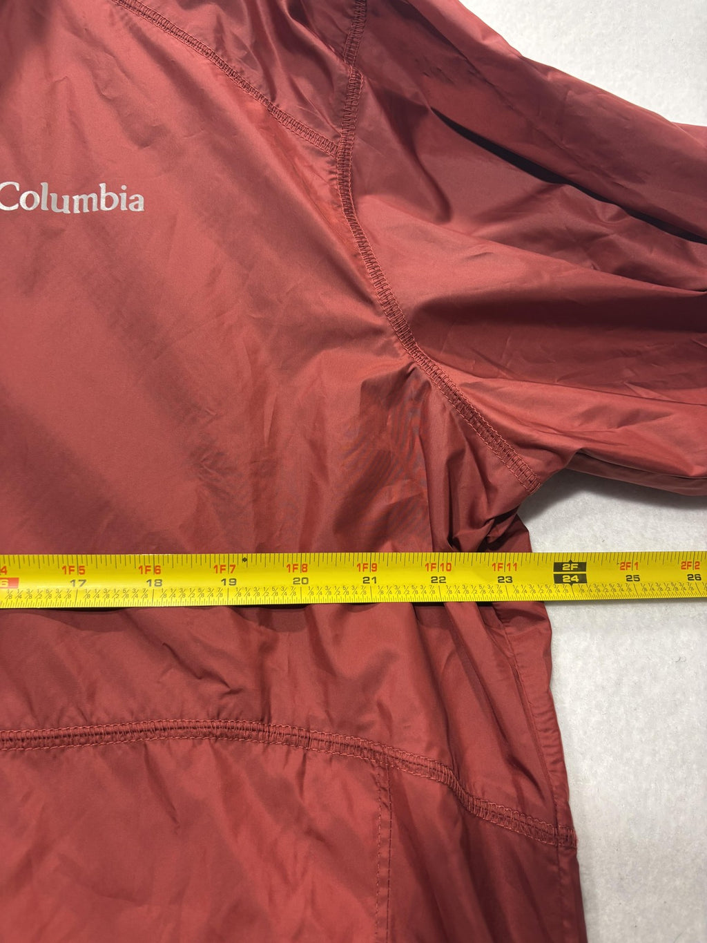Columbia Windbreaker Jacket Mens Large Red Hooded Full Zip Lightweight KM3973