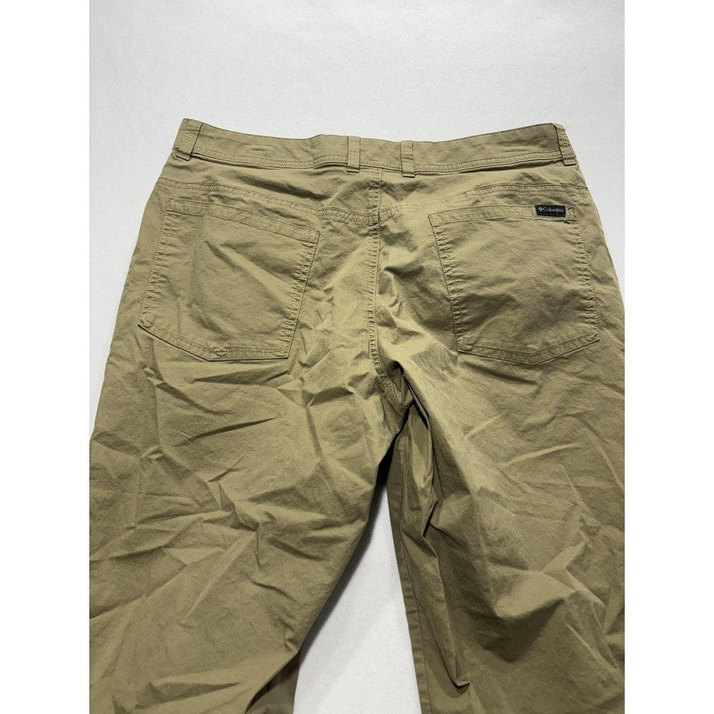 Columbia Khaki Pants Mens 34x30 Green Regular Fit Canvas Stretch AM0449 Outdoor