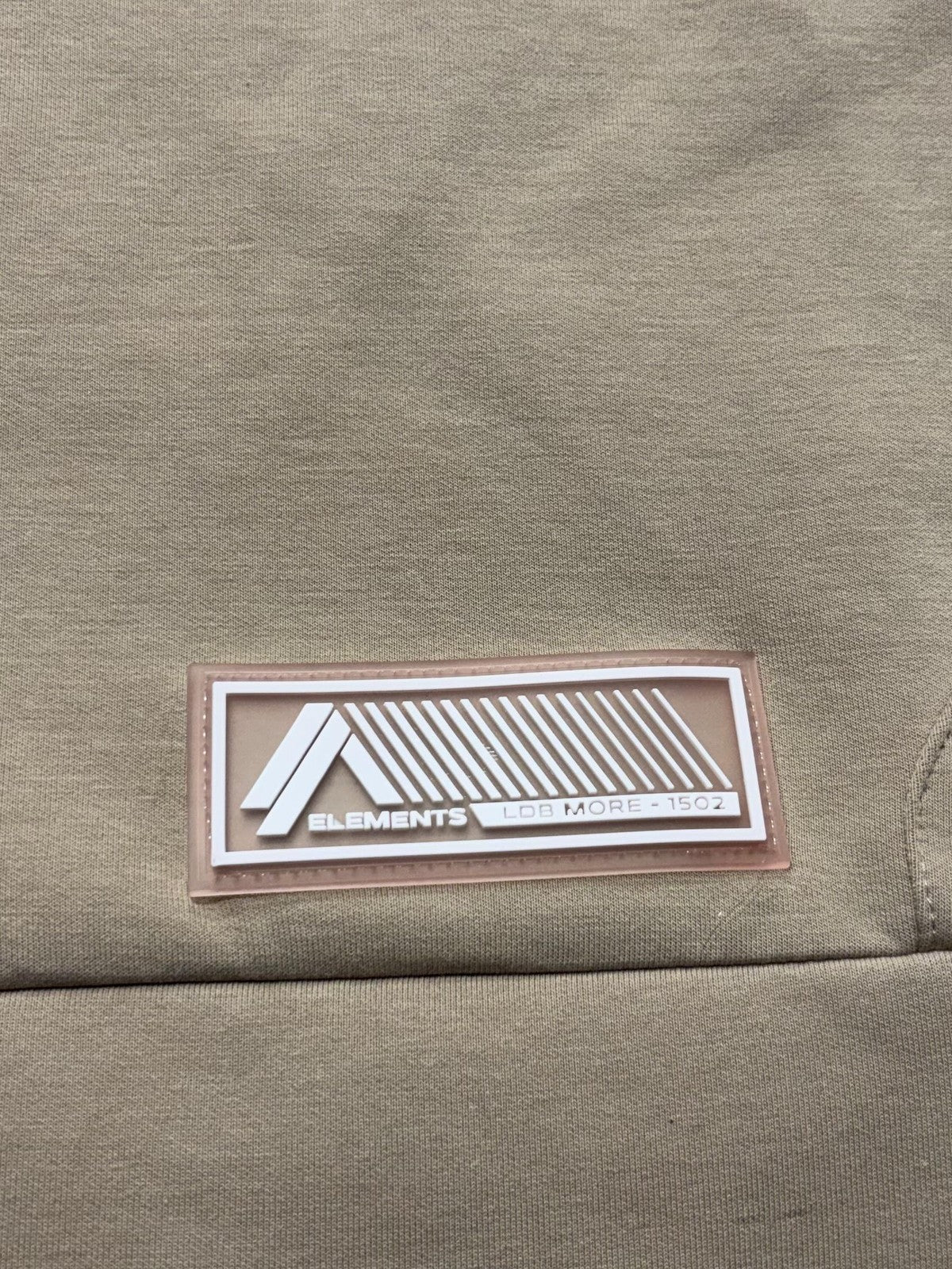 Alphalete Shirt Mens Small Beige Elements Embossed Logo Heavyweight Tee Athletic