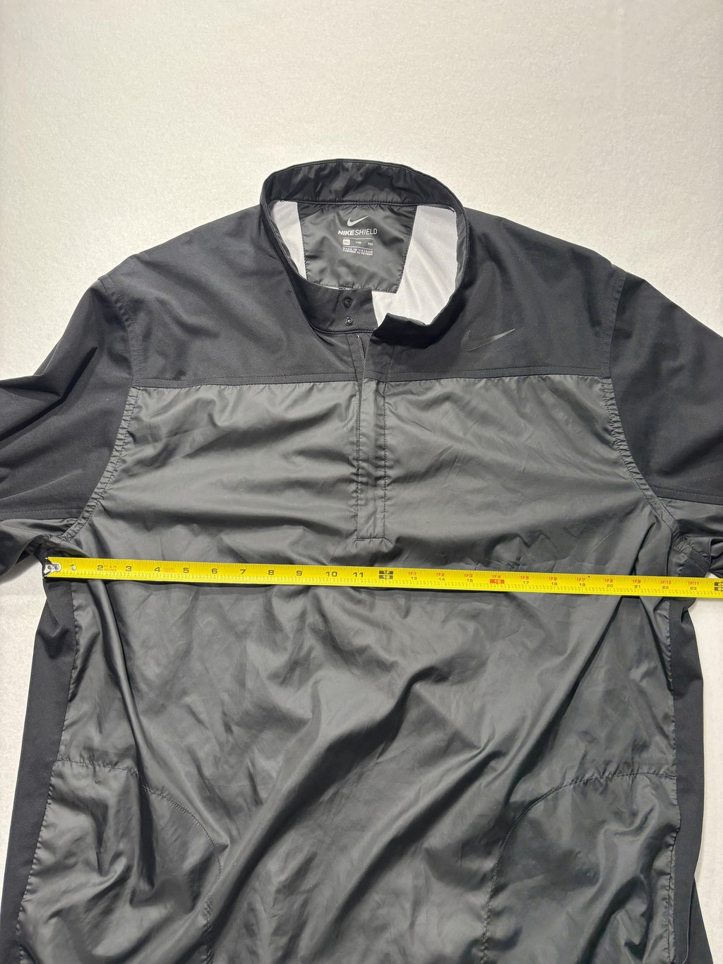 Nike Shield Windbreaker Jacket Mens 2XL Black Pullover Stand Collar Running
