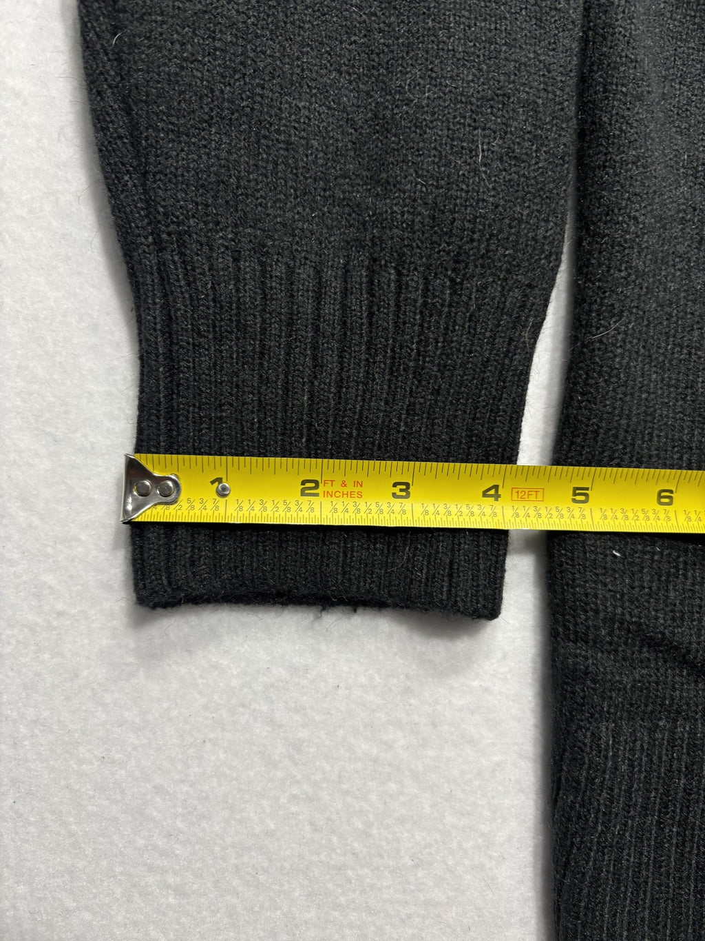 Banana Republic Sweater Mens 2XL Gray V Neck Lightweight Knit Pullover Casual