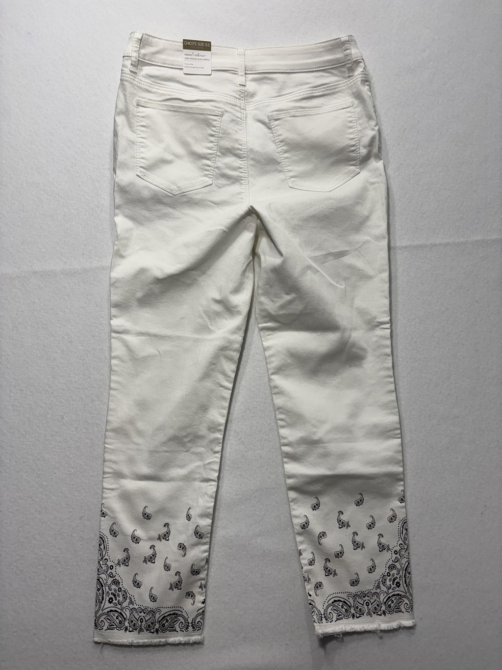 Chico's Jeans Womens 6 White Paisley Stretch Girlfriend Slim Ankle Raw Hem