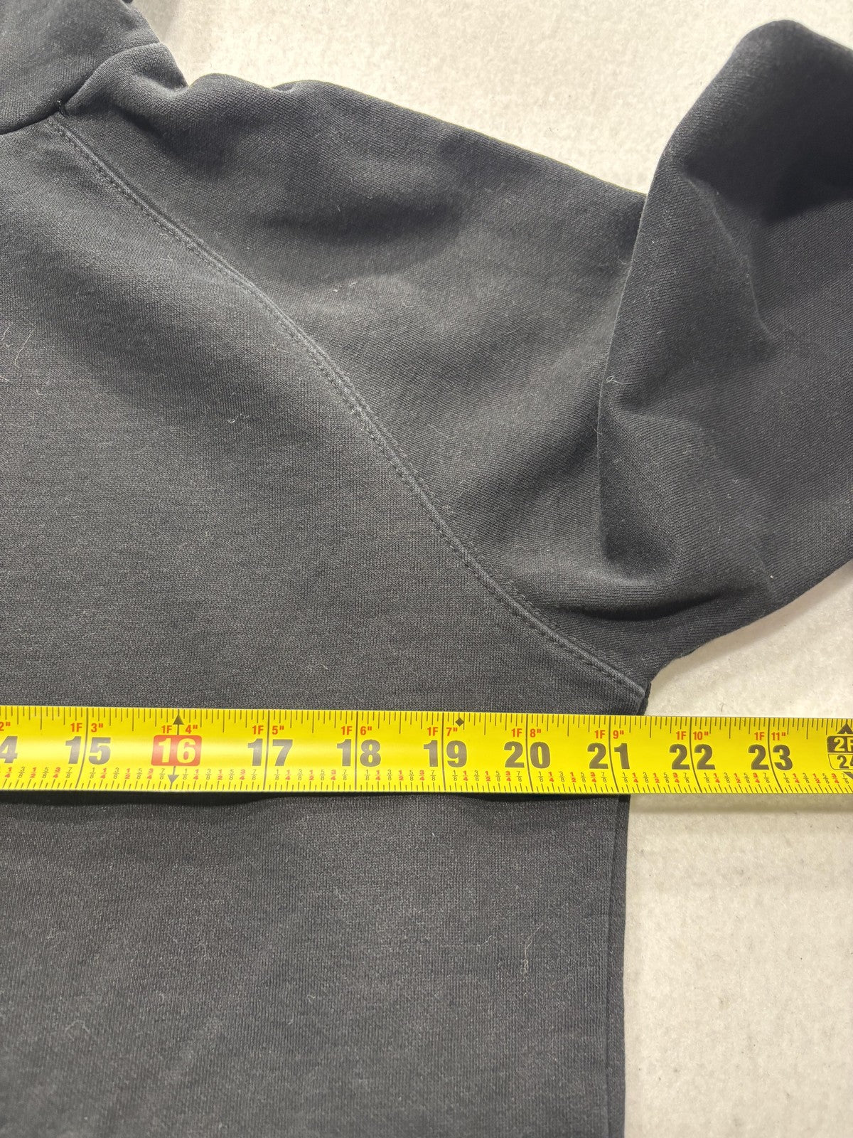 CSG Hoodie Mens Medium Black Fleece Pullover Kangaroo Pocket Solid Casual