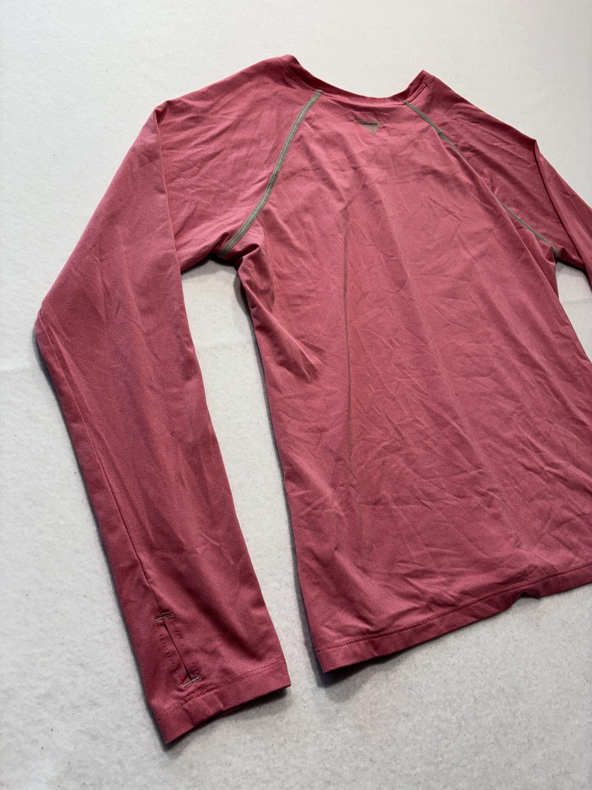 Columbia PFG Omni-Shade Shirt Womens M Pink Crew Neck Long Sleeve Sun Protection