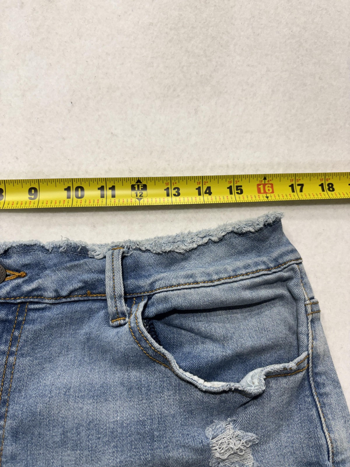 Fashion Nova Shorts Womens 32 Blue Denim Distressed Cut Off Raw Hem Relaxed Fit