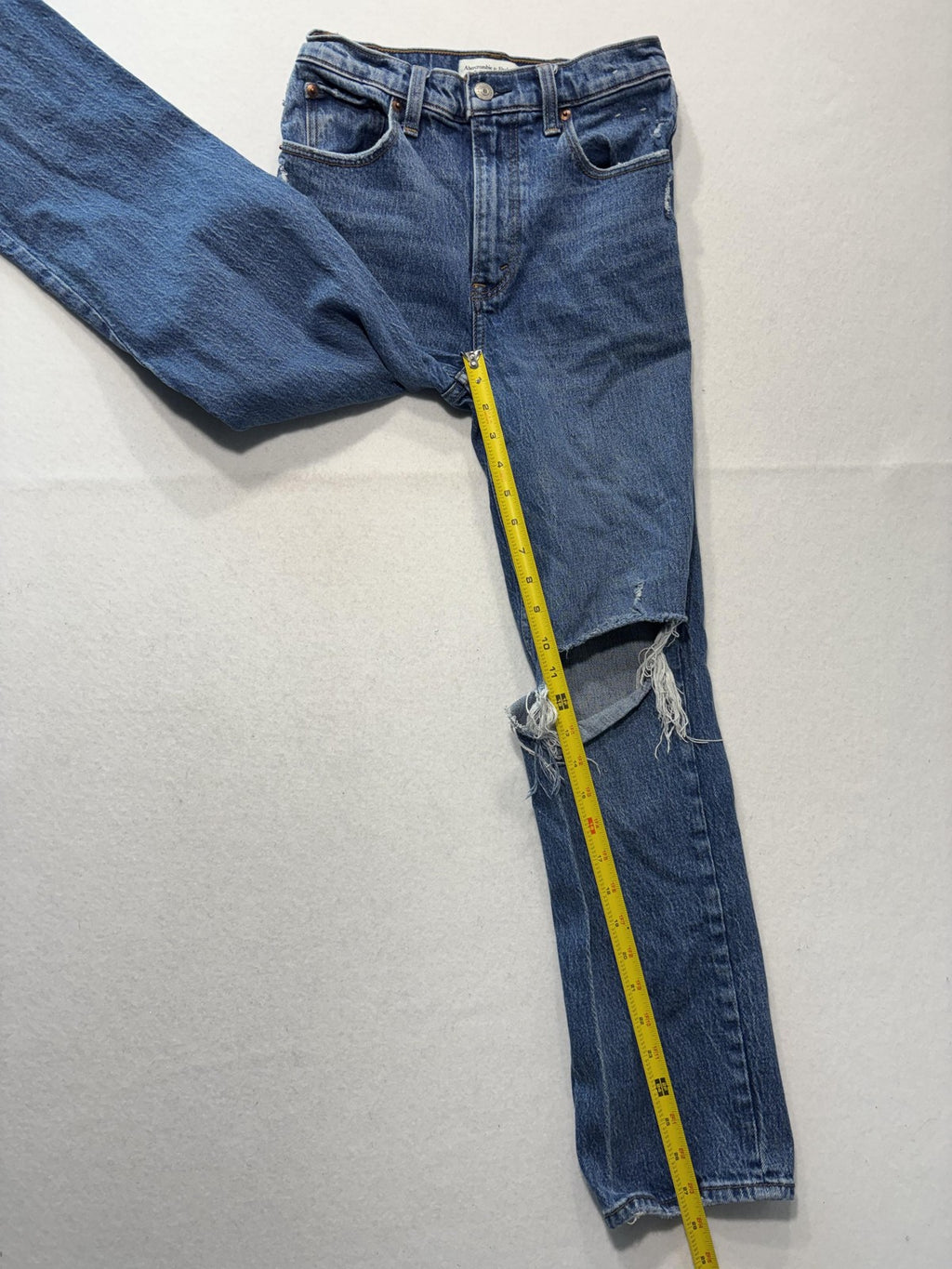 Abercrombie & Fitch 90s Straight Jeans Womens 25 Blue High Rise Distressed 25x27
