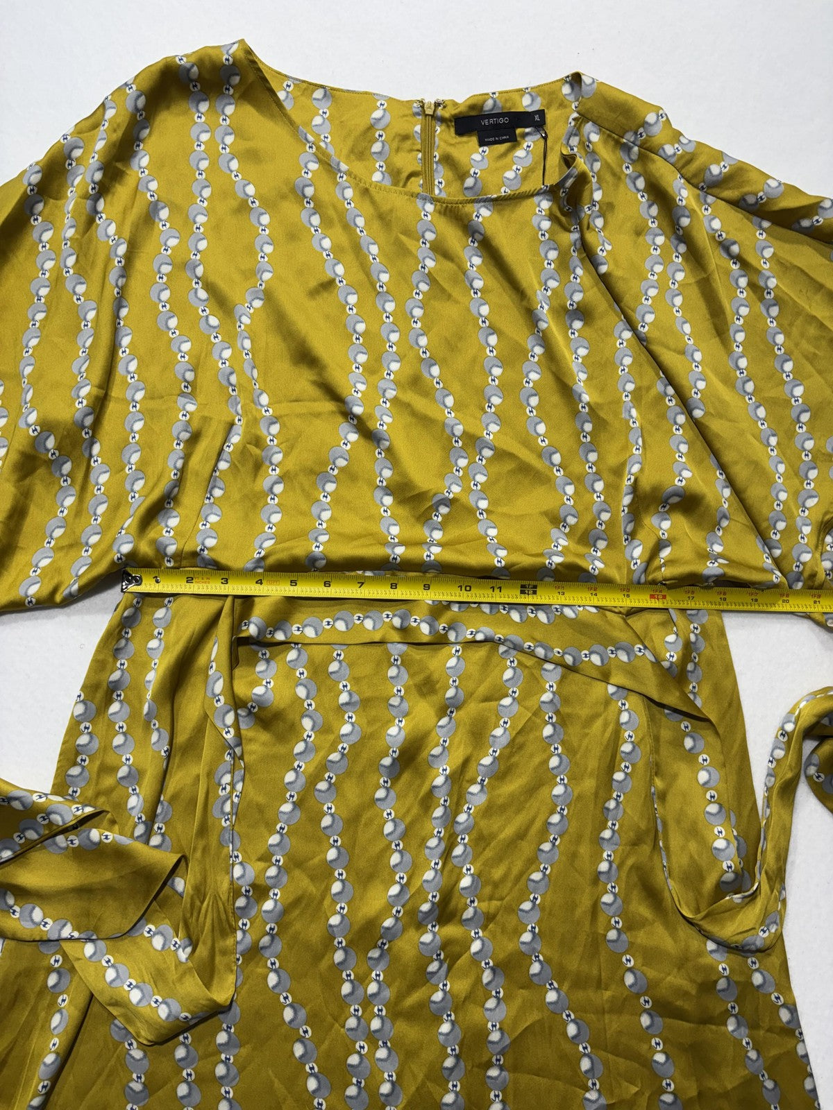 Vertigo Paris Dress Womens XL Yellow Floral Scoop Neck Kimono Sleeve Belted