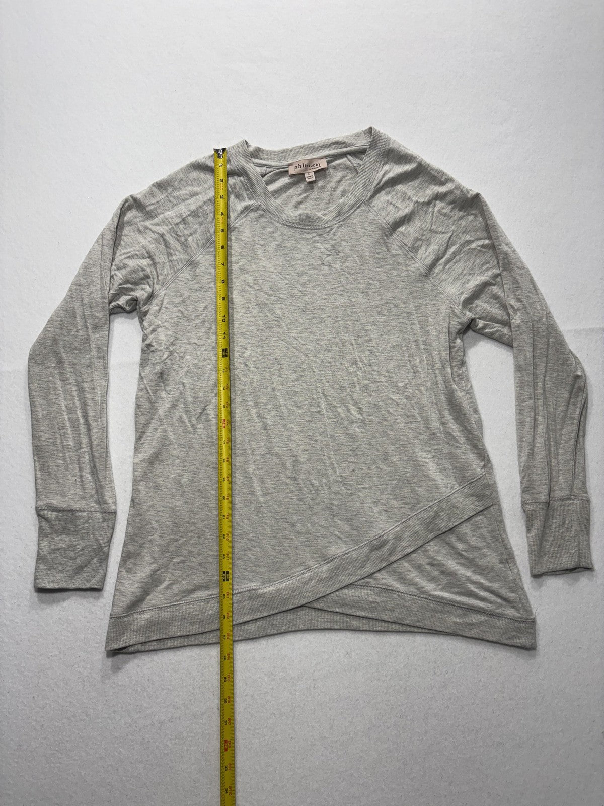 Philosophy Republic Clothing Top Womens Large Gray Long Sleeve Asymmetrical Hem