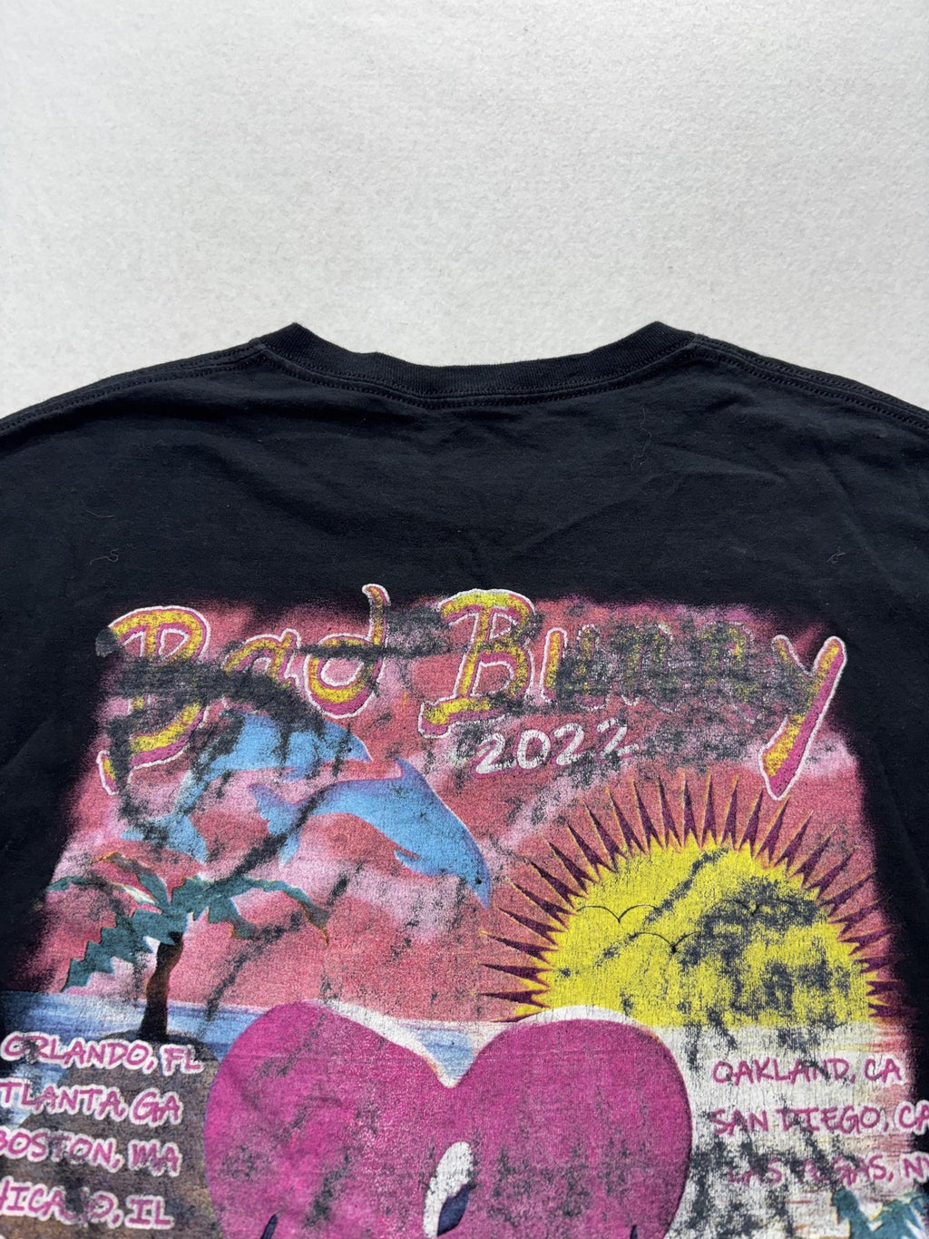 Shirt Mens XS Black Bad Bunny 2022 World's Hottest Tour Graphic Tee Concert