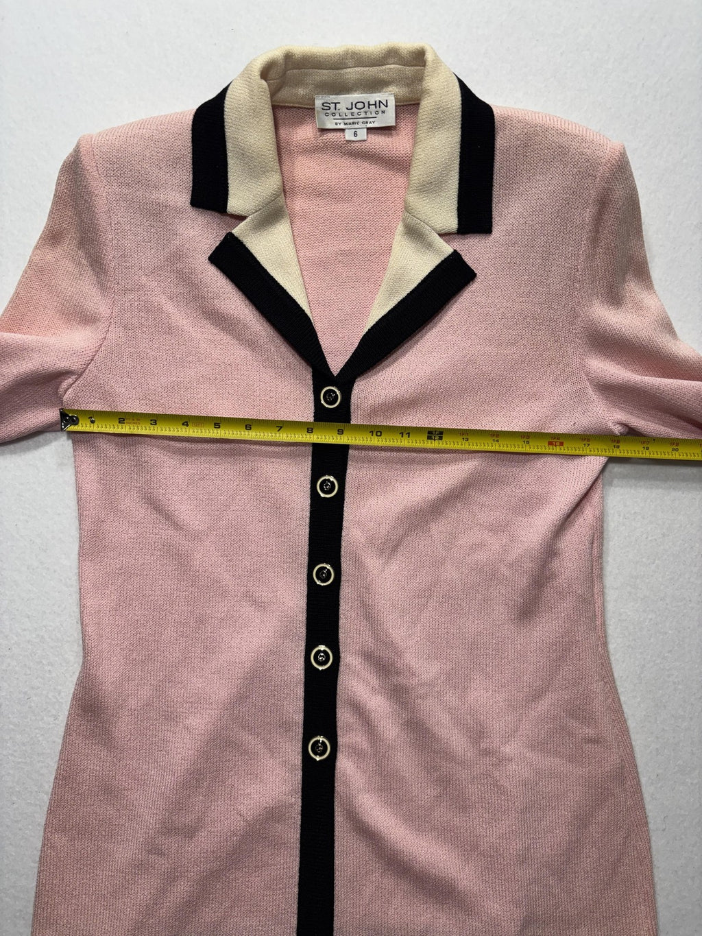 St. John Sweater Womens 6 Pink Collared Button Front Long Knit Cardigan