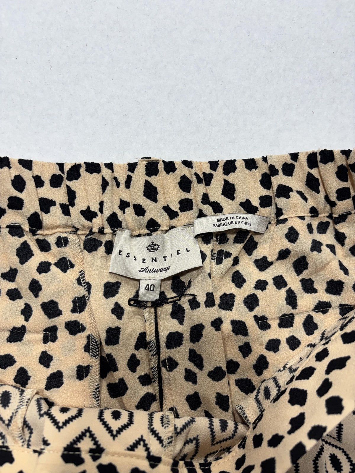 ESSENTIEL Antwerp Dress Pants Womens 40 Beige Geo Dot Print Elastic Waist Slim