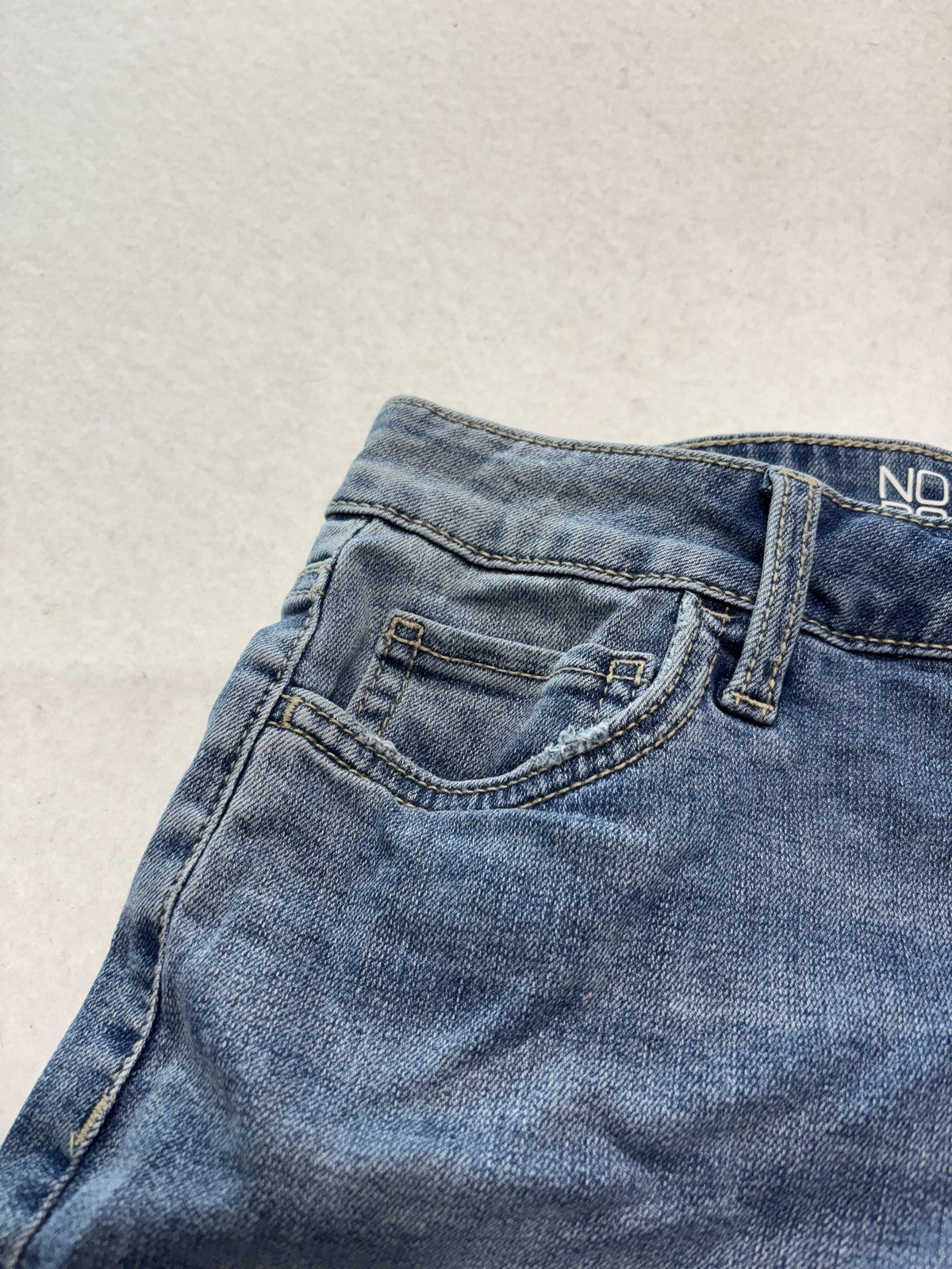 No Boundaries Shorts Juniors 3 Blue Denim Cut Off Floral Daisy Raw Hem Summer
