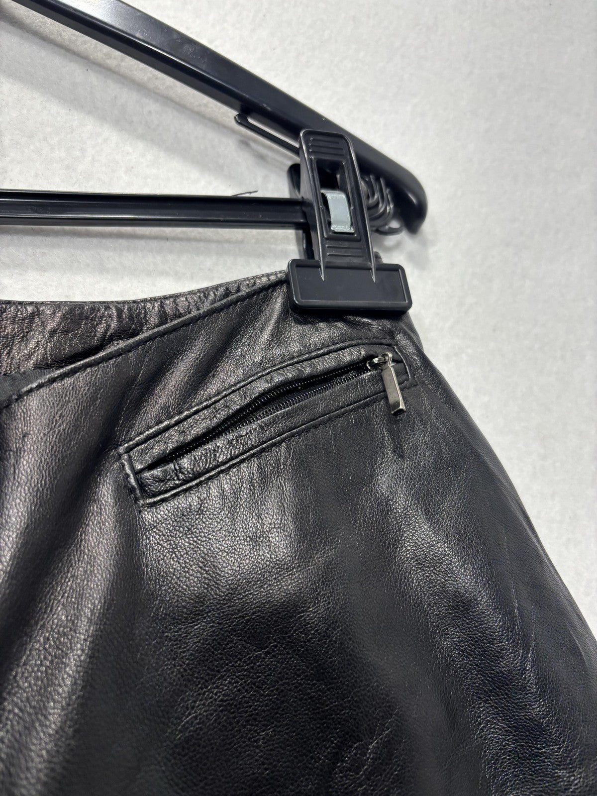 Jamie Sadock Dress Pants Womens 6 Black Leather Straight Leg Lined Zip Pockets
