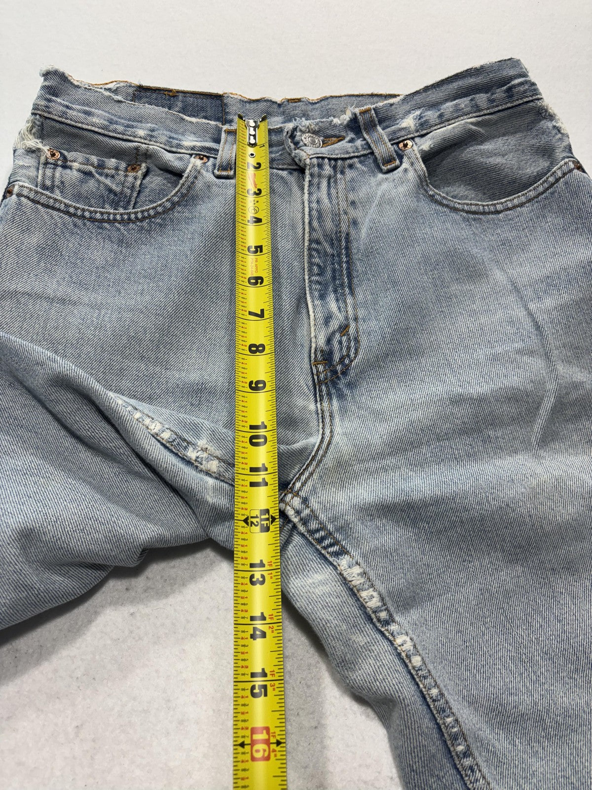 Levi's 560 Loose Fit Jeans Mens 32x32 Blue Light Wash Straight Distressed USA