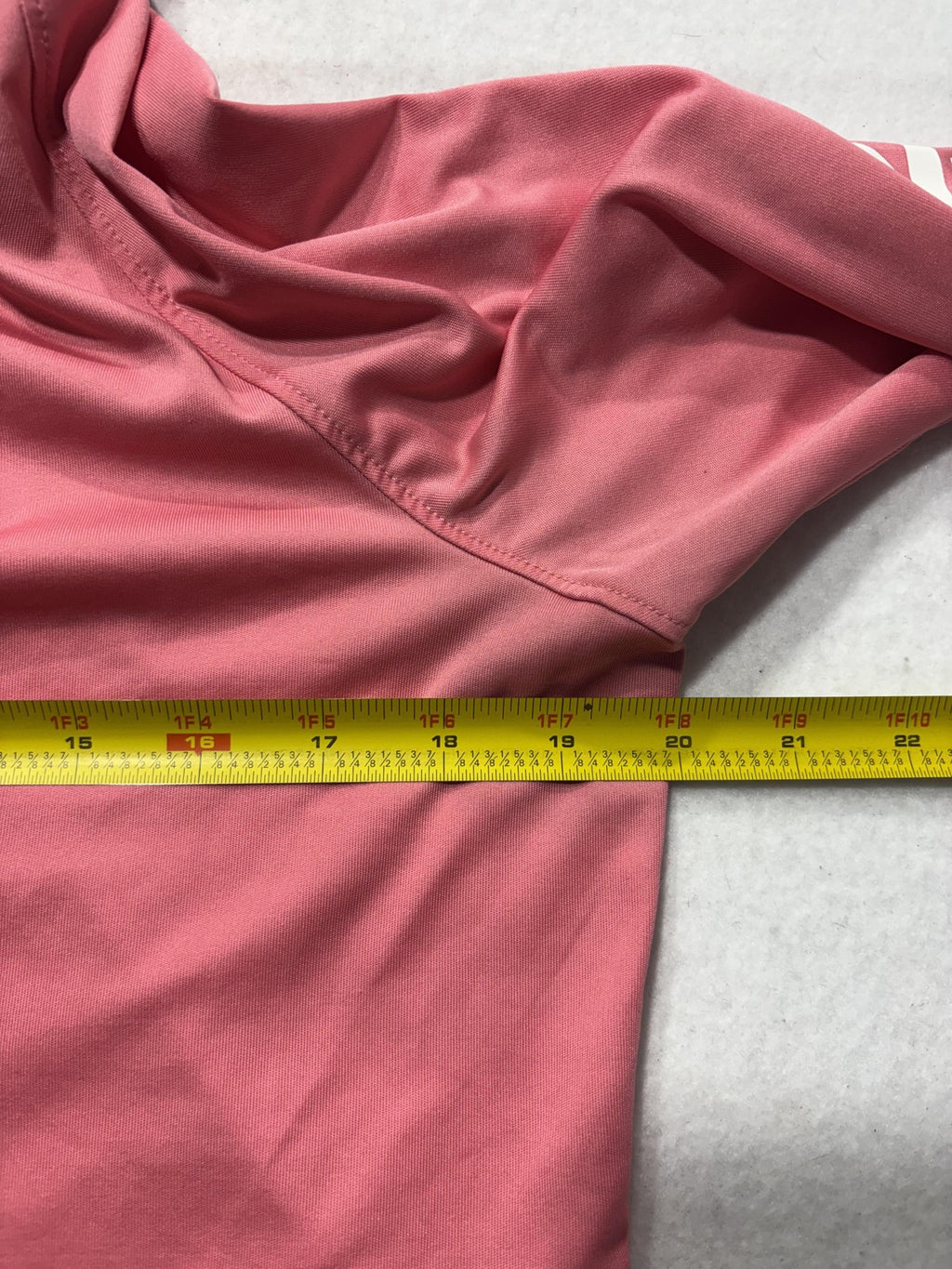 Columbia PFG Omni-Shade Shirt Womens L Pink Hooded Long Sleeve Sun Protection