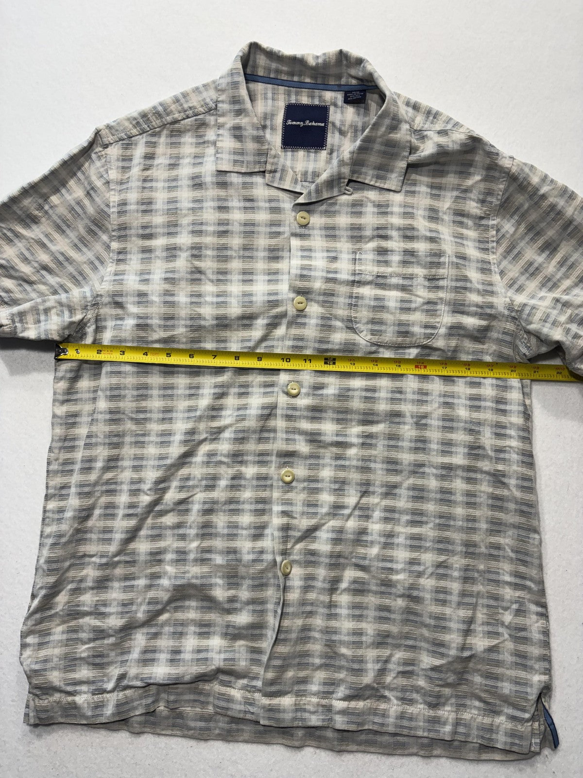 Tommy Bahama Shirt Mens Medium Gray Plaid Silk Cotton Short Sleeve Button Up