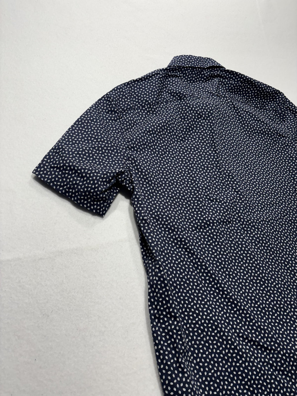 Michael Kors Shirt Mens Medium Blue Geometric Short Sleeve Button Up Slim