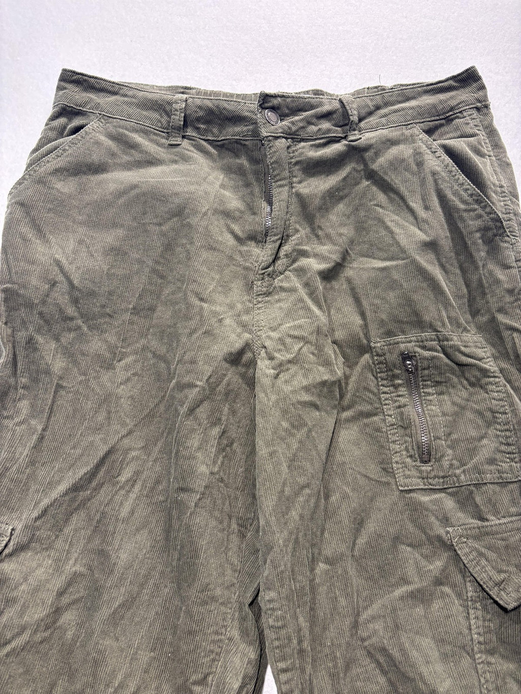 Angel Kiss Green Corduroy Cargo Pants Juniors 11/30 Straight Leg 79374JC00084RJ