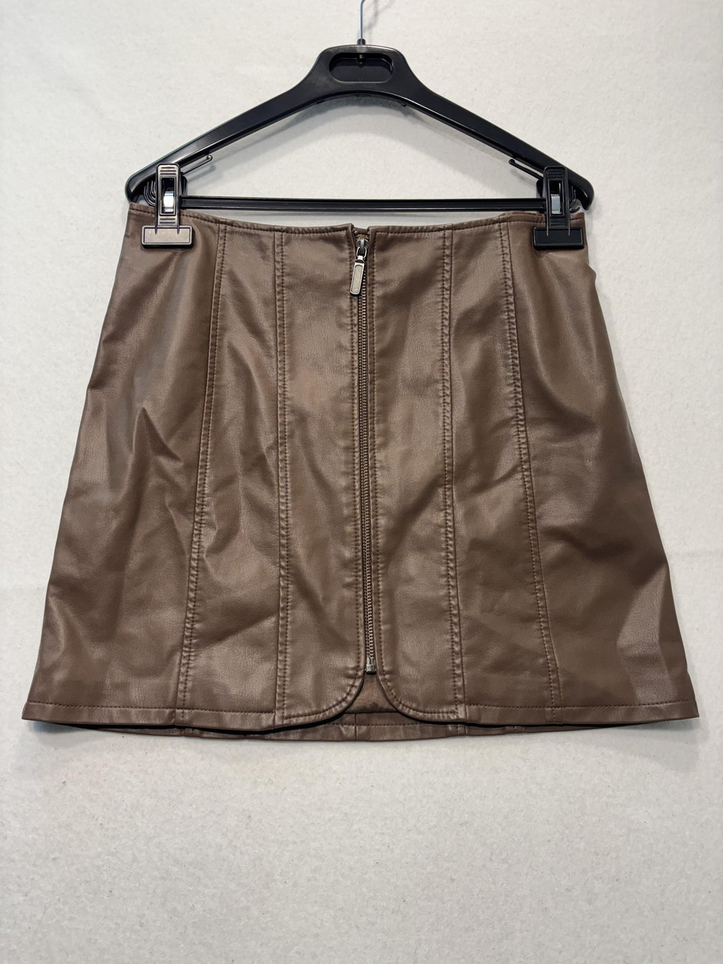 Free People Skirt Womens 8 Brown Faux Leather Zip Back Panel Seamed Mini Lined
