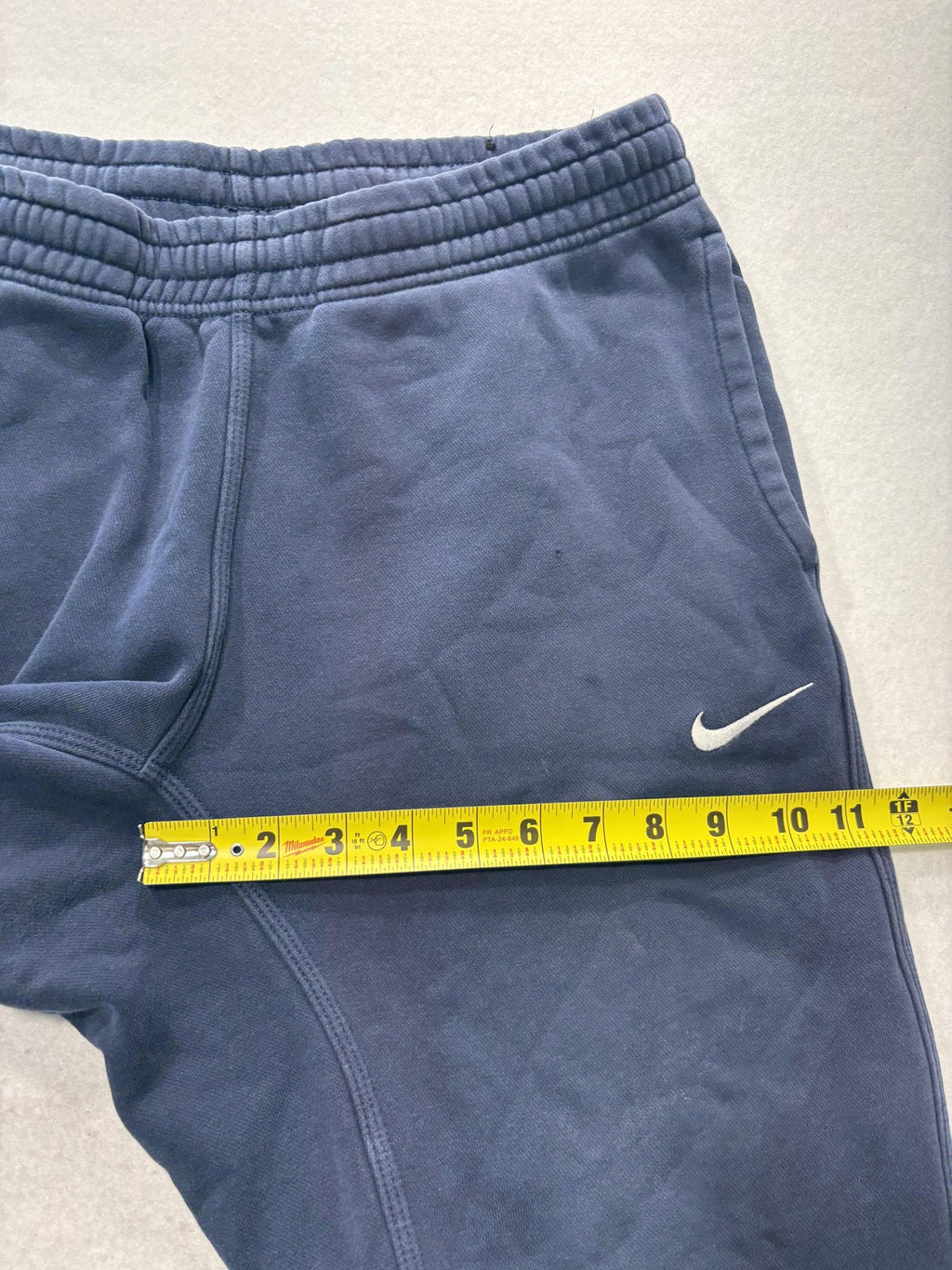 Nike Mens Large Blue Fleece Jogger Pants Elastic Waist Tapered Athletic RN56323