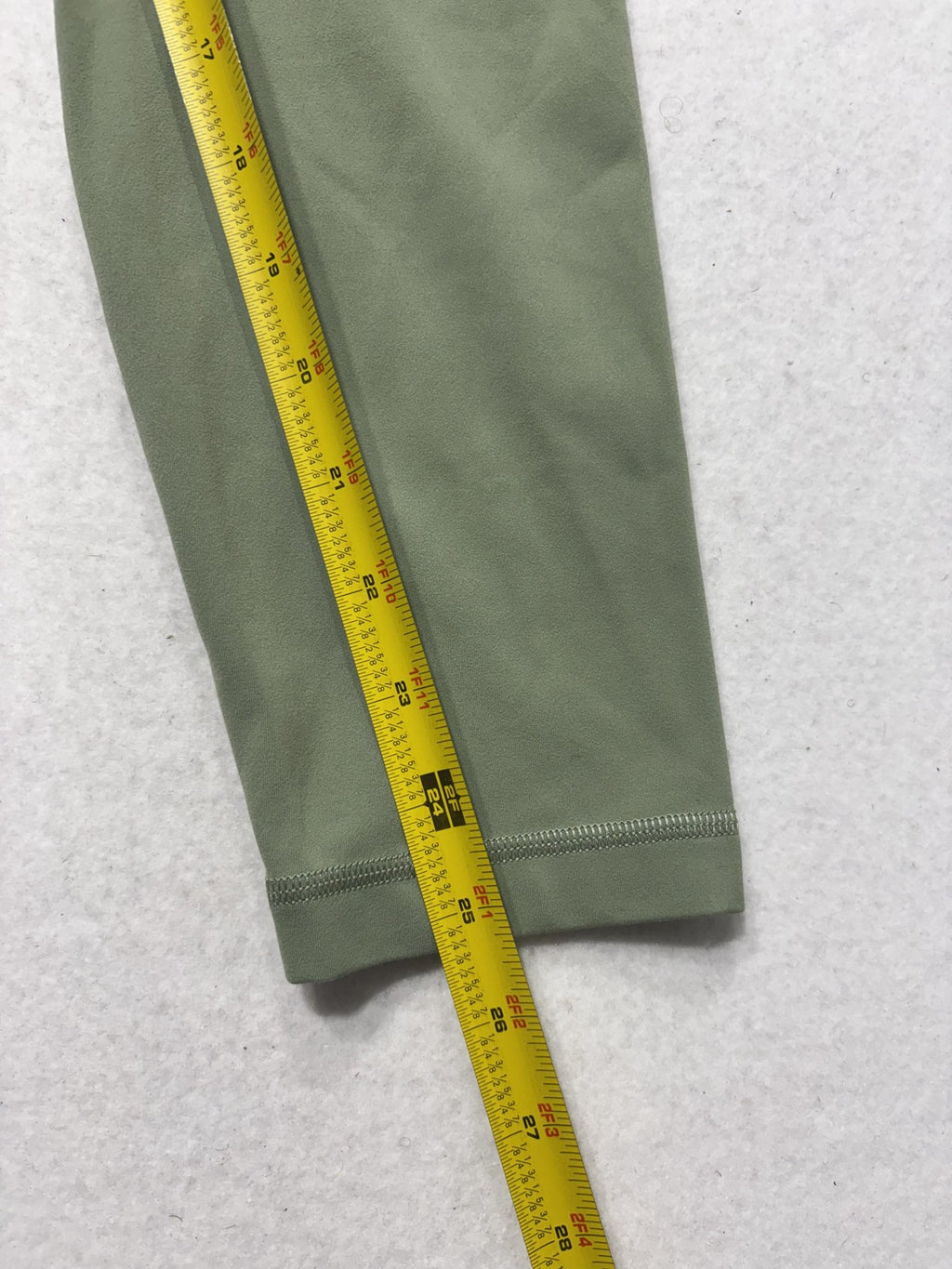 Lululemon Leggings Womens 8 Green High Rise 26" Inseam Ankle Yoga Stretch