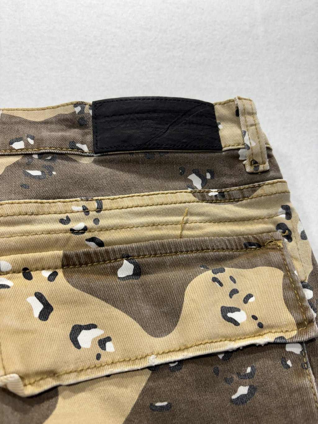 Rockstar Original Black Label Cargo Pants Mens 33x33 Brown Camo Flare Denim