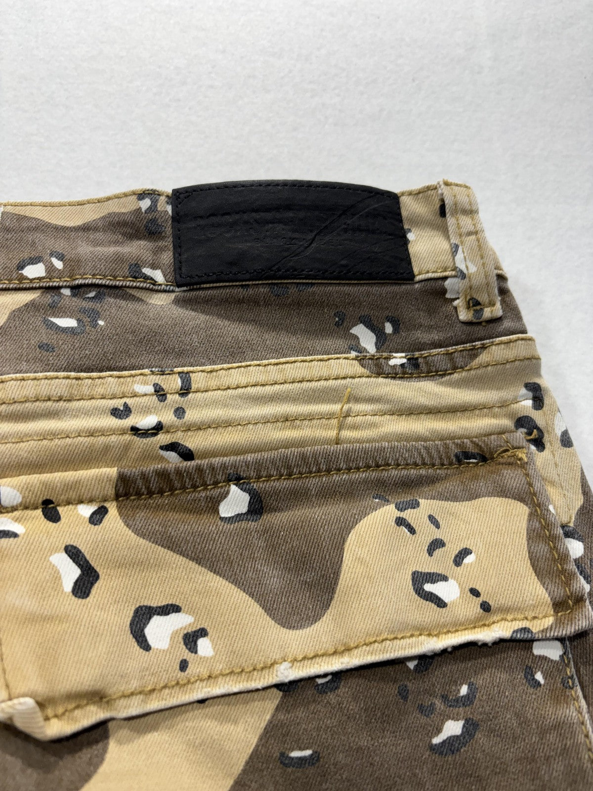 Rockstar Original Black Label Cargo Pants Mens 33x33 Brown Camo Flare Denim
