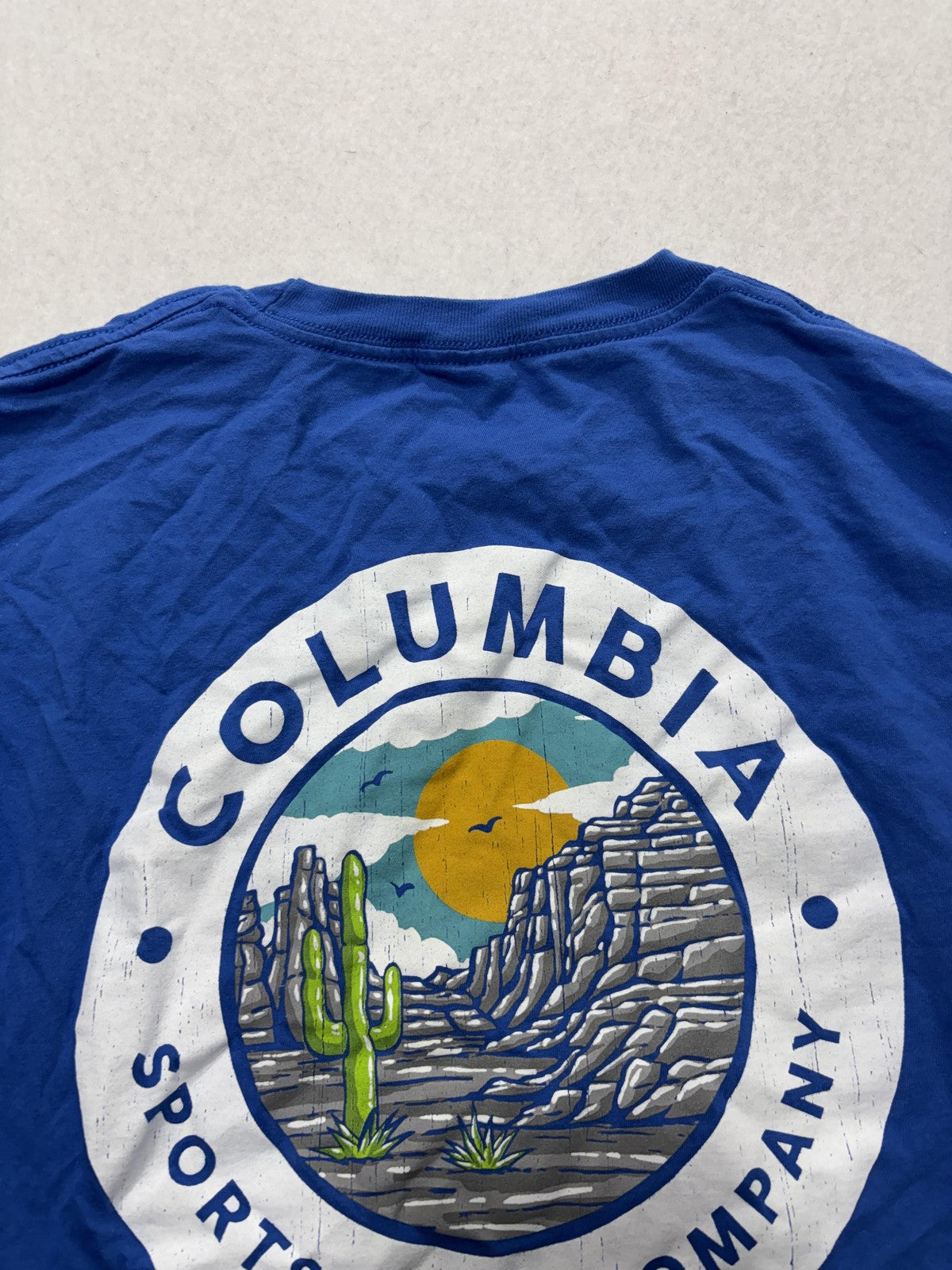 Columbia Shirt Mens Medium Blue Desert Cactus Graphic Tee Cotton Outdoor Hiking