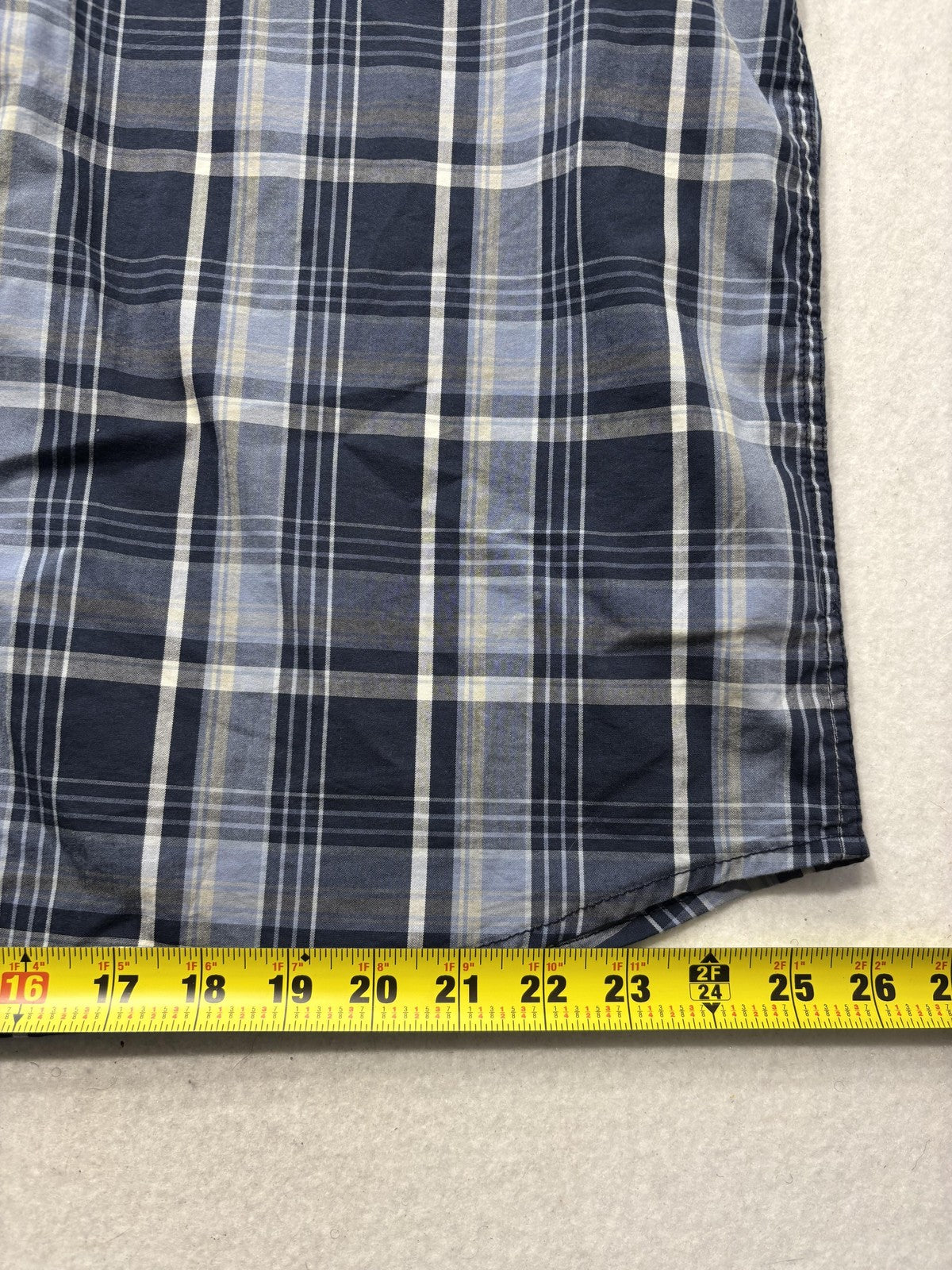 Dickies Shirt Mens XL Blue Plaid Short Sleeve Button Up Relaxed Fit Casual
