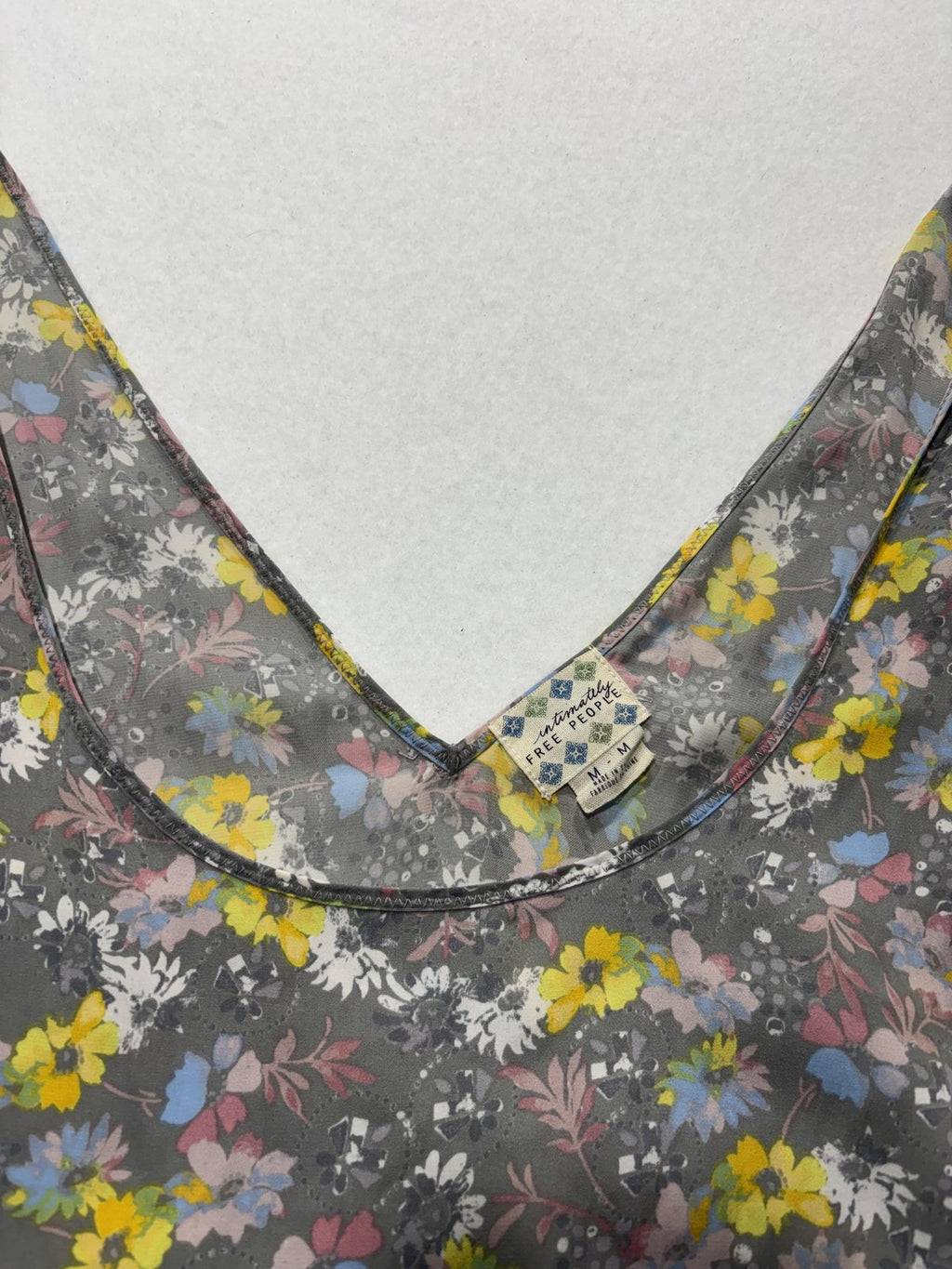 Free People Camisole Tank Top Womens M Gray Floral Intimately Stretch Jersey