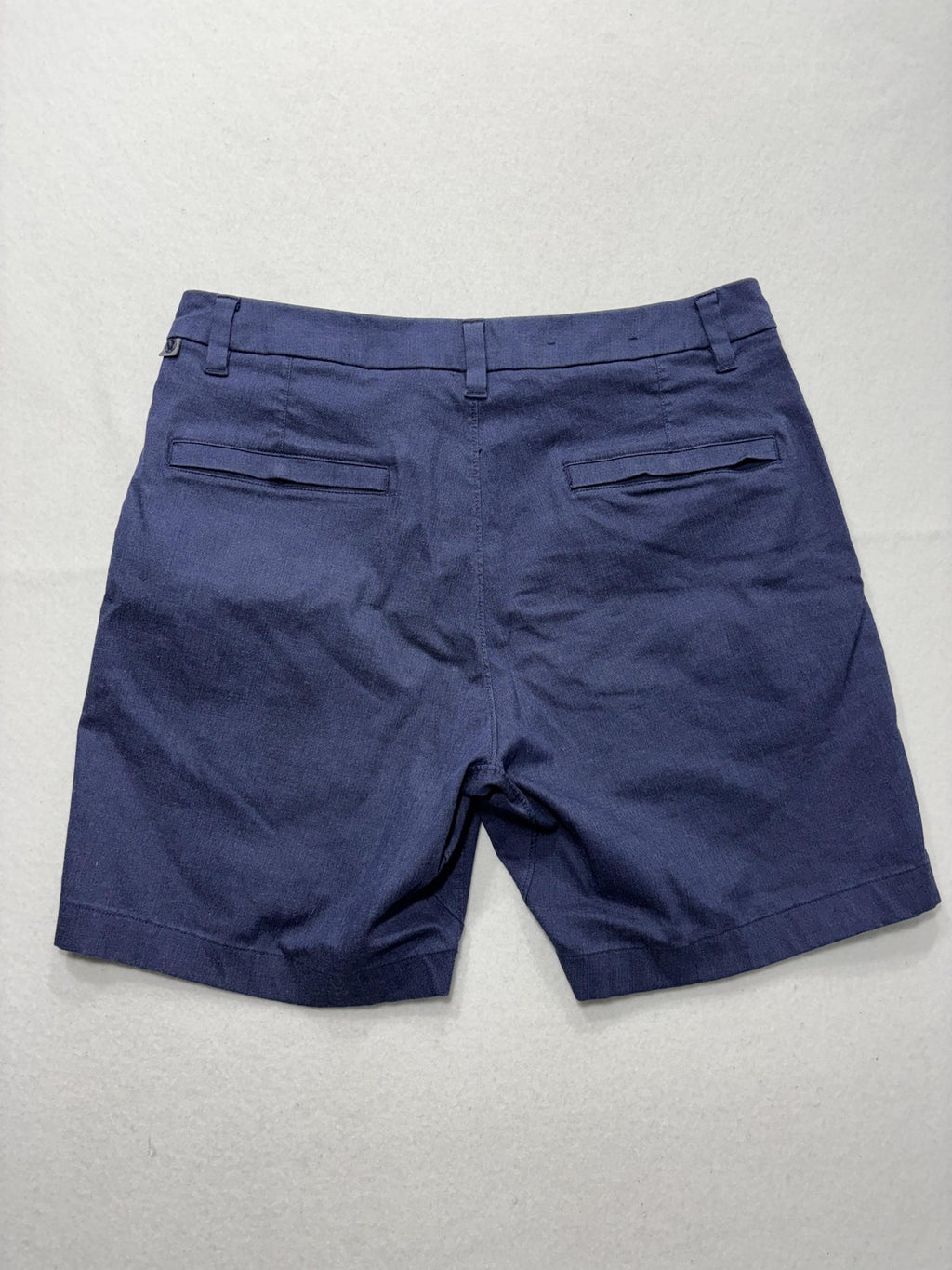 Lululemon Chino Shorts Mens 34 Blue 9" Inseam Stretch Casual Travel Outdoor