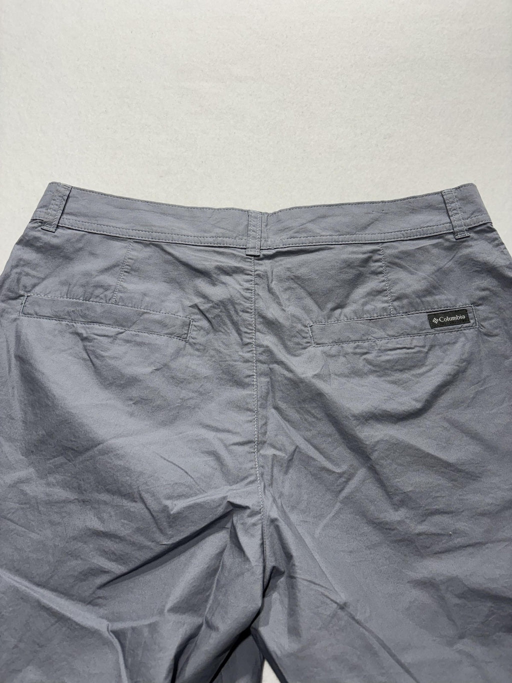 Columbia Chino Shorts Mens 32 Gray 10" Inseam Lined Lightweight Travel Casual