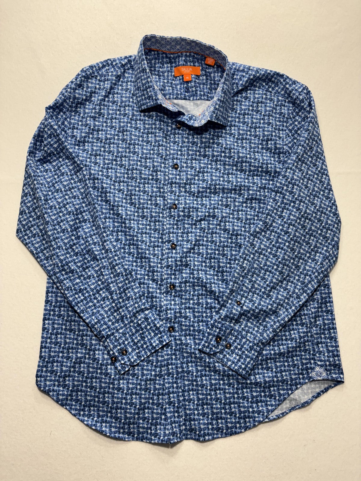 Tallia Sport Shirt Mens XL Blue Geometric Long Sleeve Button Up Stretch Casual