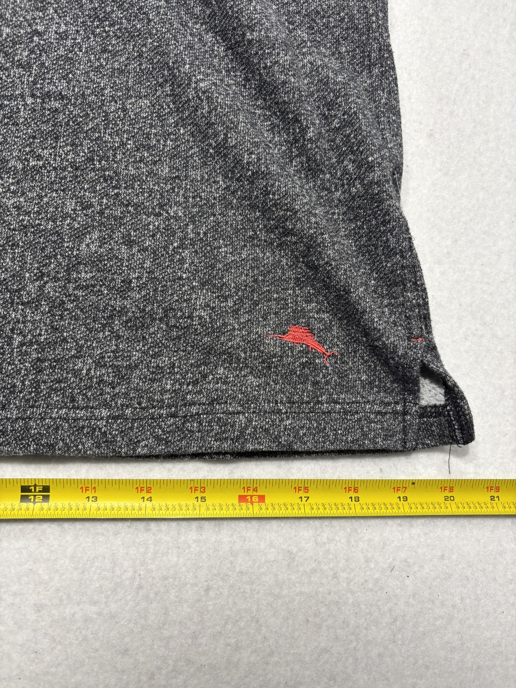 Tommy Bahama Sweater Mens Small Gray Knit Crew Neck Long Sleeve Pullover Casual