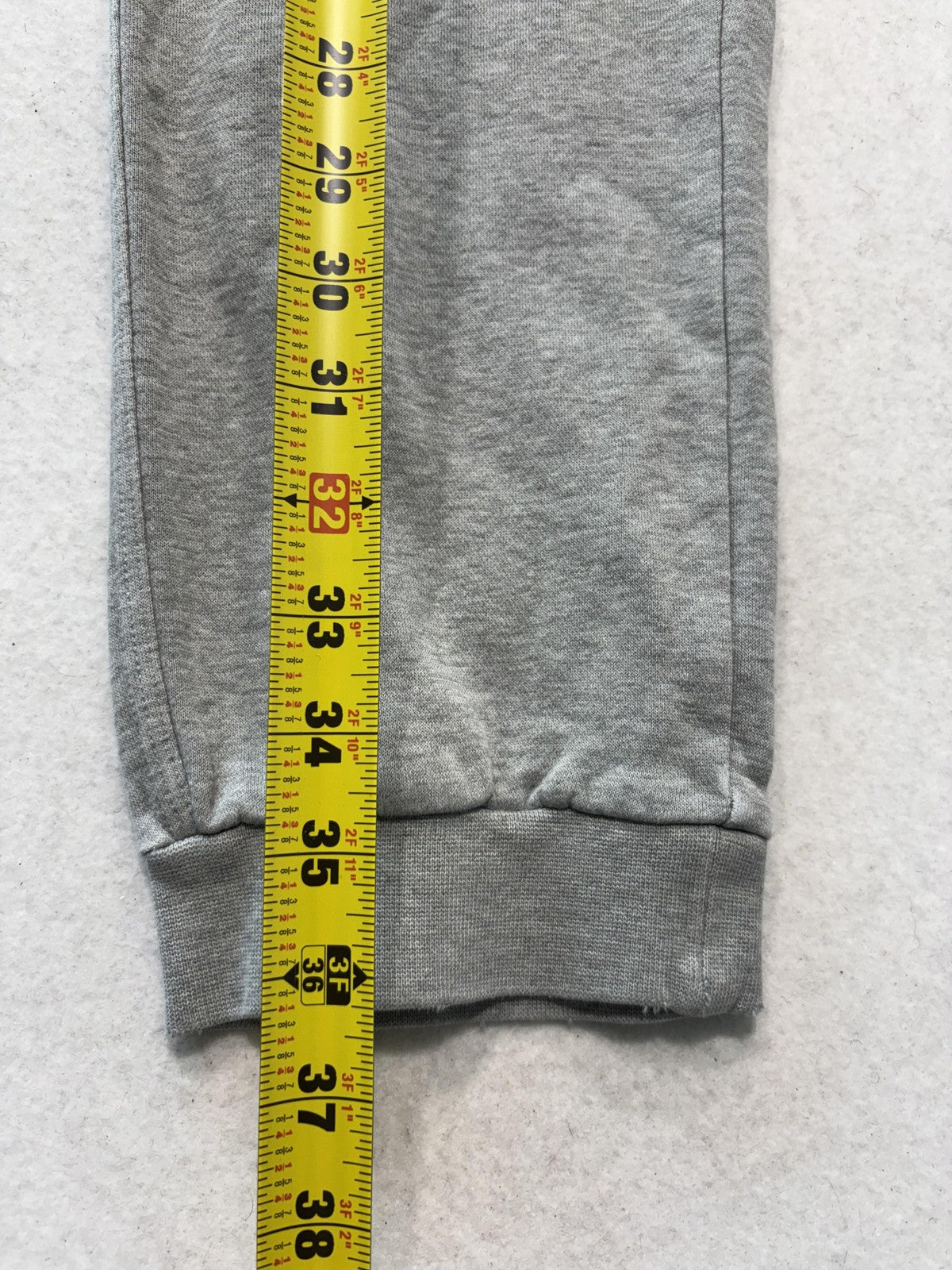 Nike Jogger Pants Mens XL Gray Fleece Elastic Waist Tapered Athletic Pockets