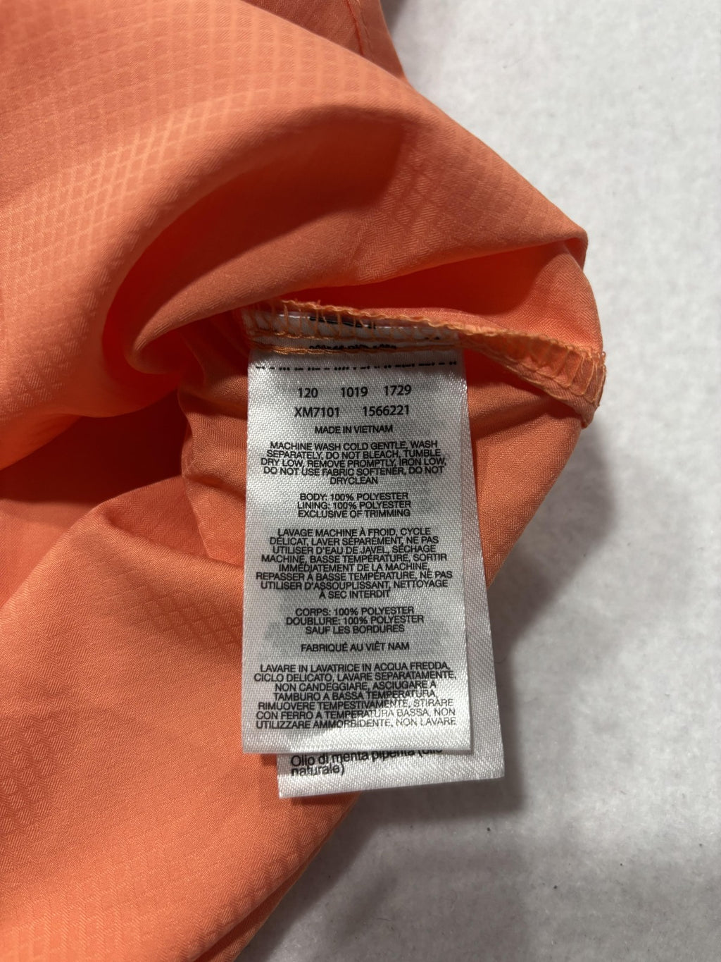 Columbia PFG Omni-Shade Shirt Mens Small Orange Short Sleeve Fishing Button Up
