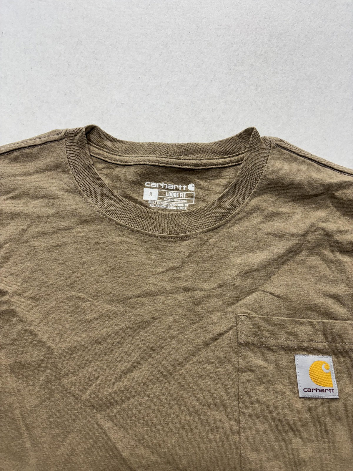 Carhartt Shirt Mens Small Beige K87 Loose Fit Pocket T-Shirt Short Sleeve