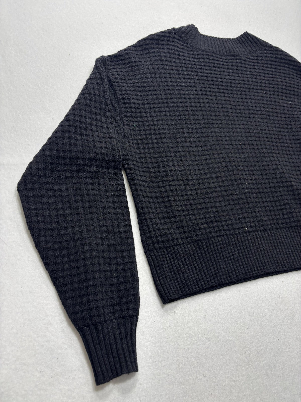 Everlane Sweater Womens Small Black Recycled Cashmere Waffle Crew Neck Pocket