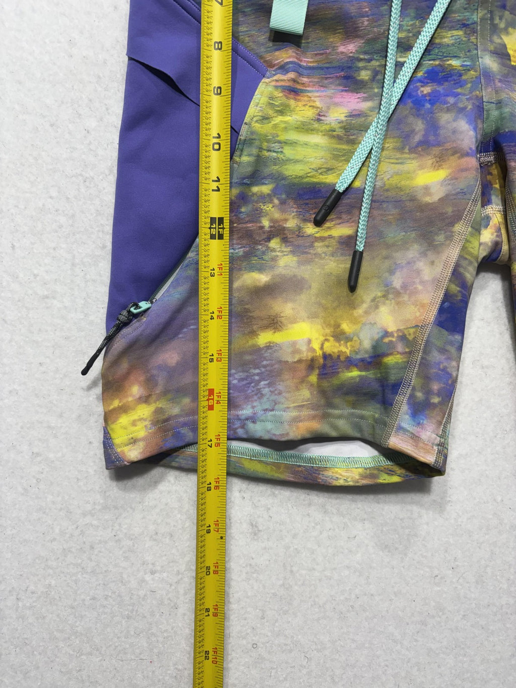Lululemon Shorts Womens 12 Multicolor Colorblock Drawstring Running Athletic