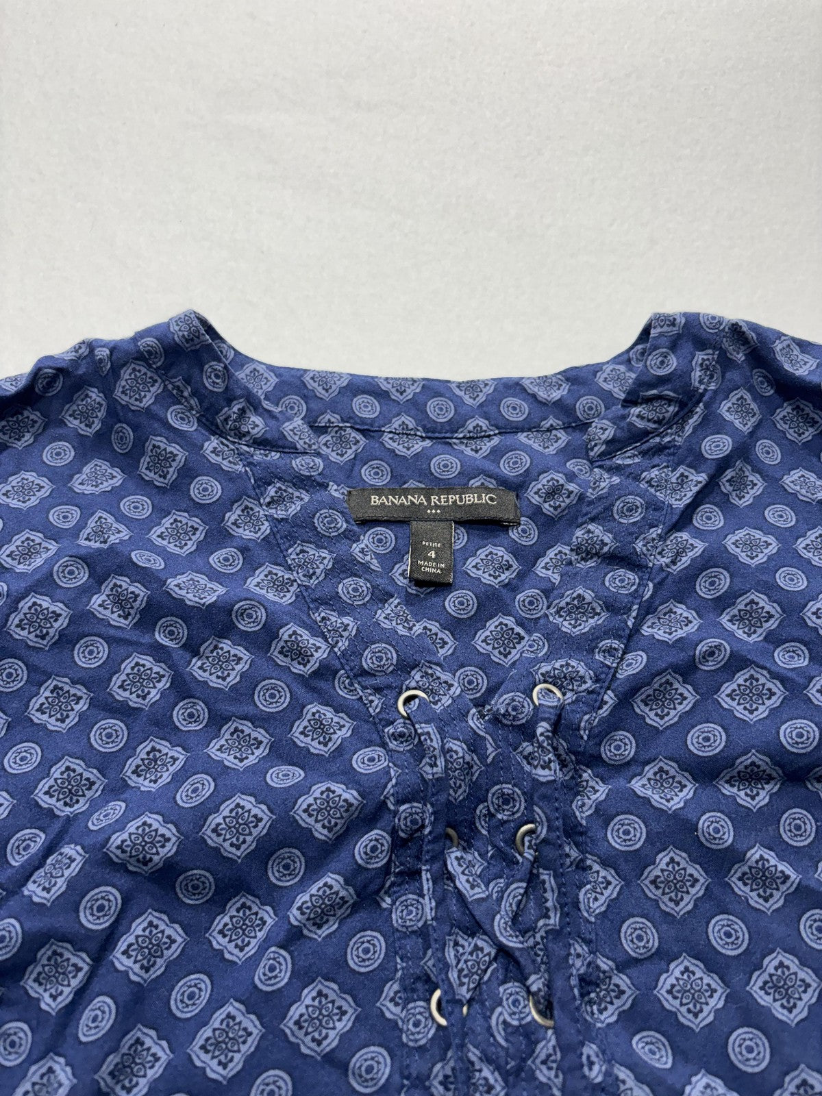 Banana Republic Dress Womens 4P Blue Geometric V Neck Long Sleeve Shirt Dress