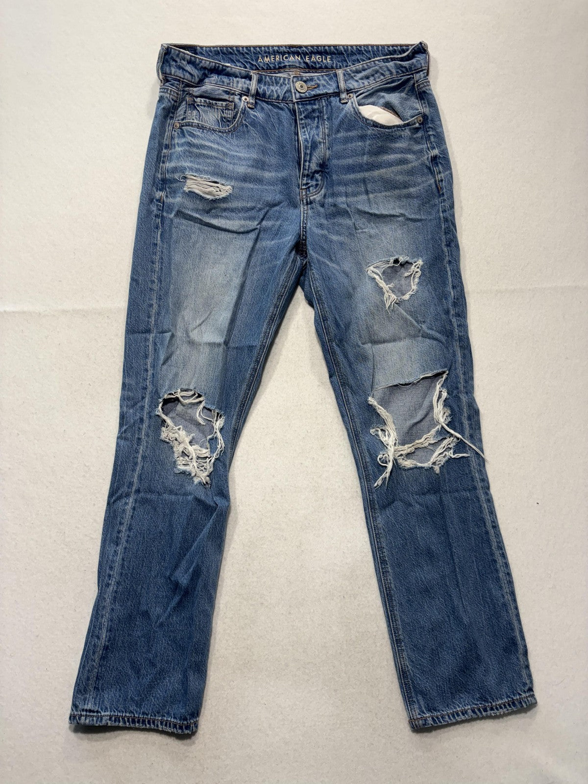 American Eagle Outfitters Tomgirl Jeans Womens 8 Medium Wash Distressed 32x28.5