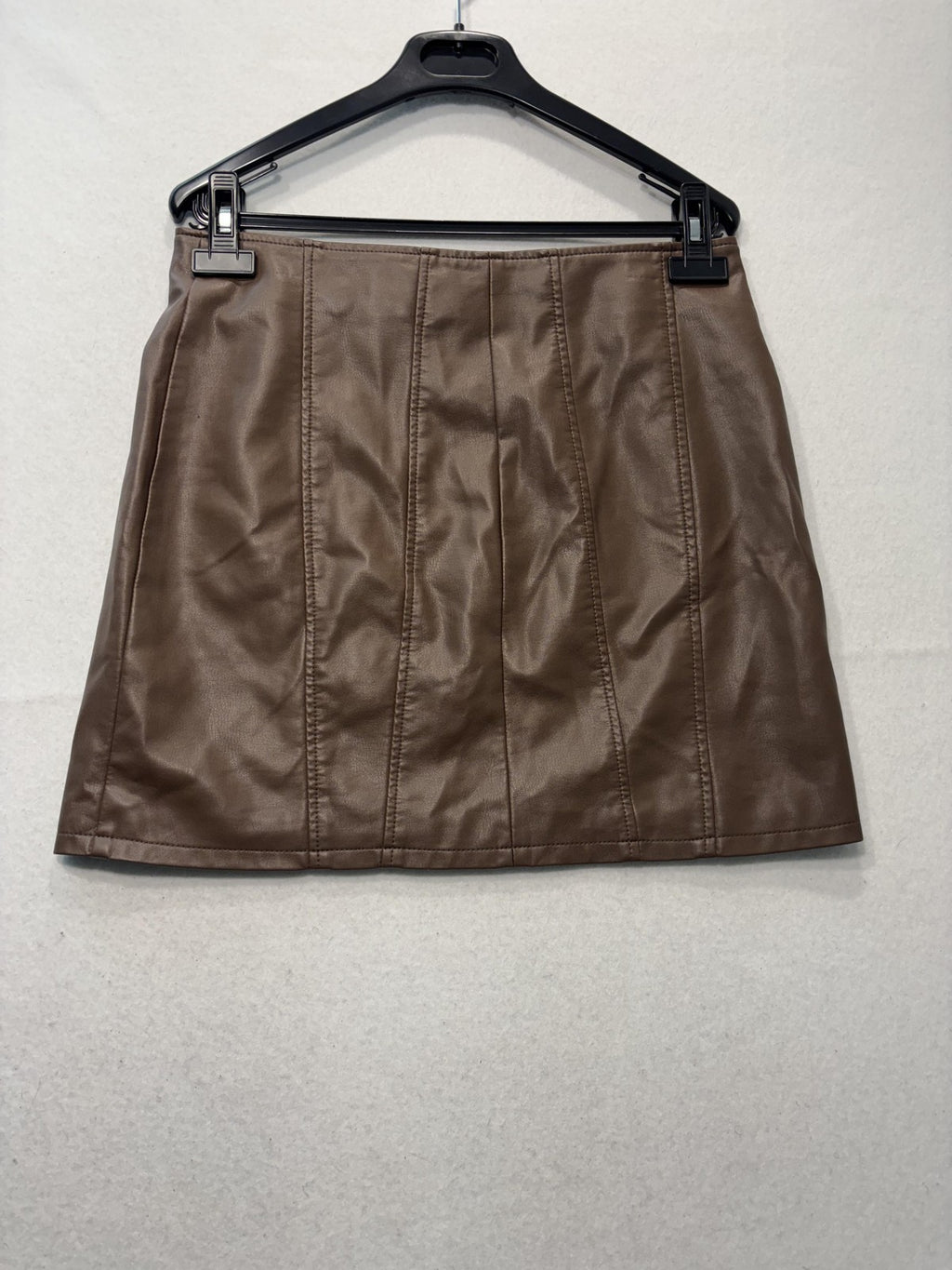 Free People Skirt Womens 8 Brown Faux Leather Zip Back Panel Seamed Mini Lined