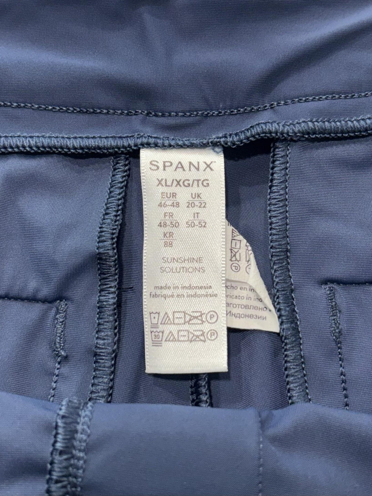 SPANX Shorts Womens XL Blue Chino Pull On Sunshine Solutions Stretch Pockets