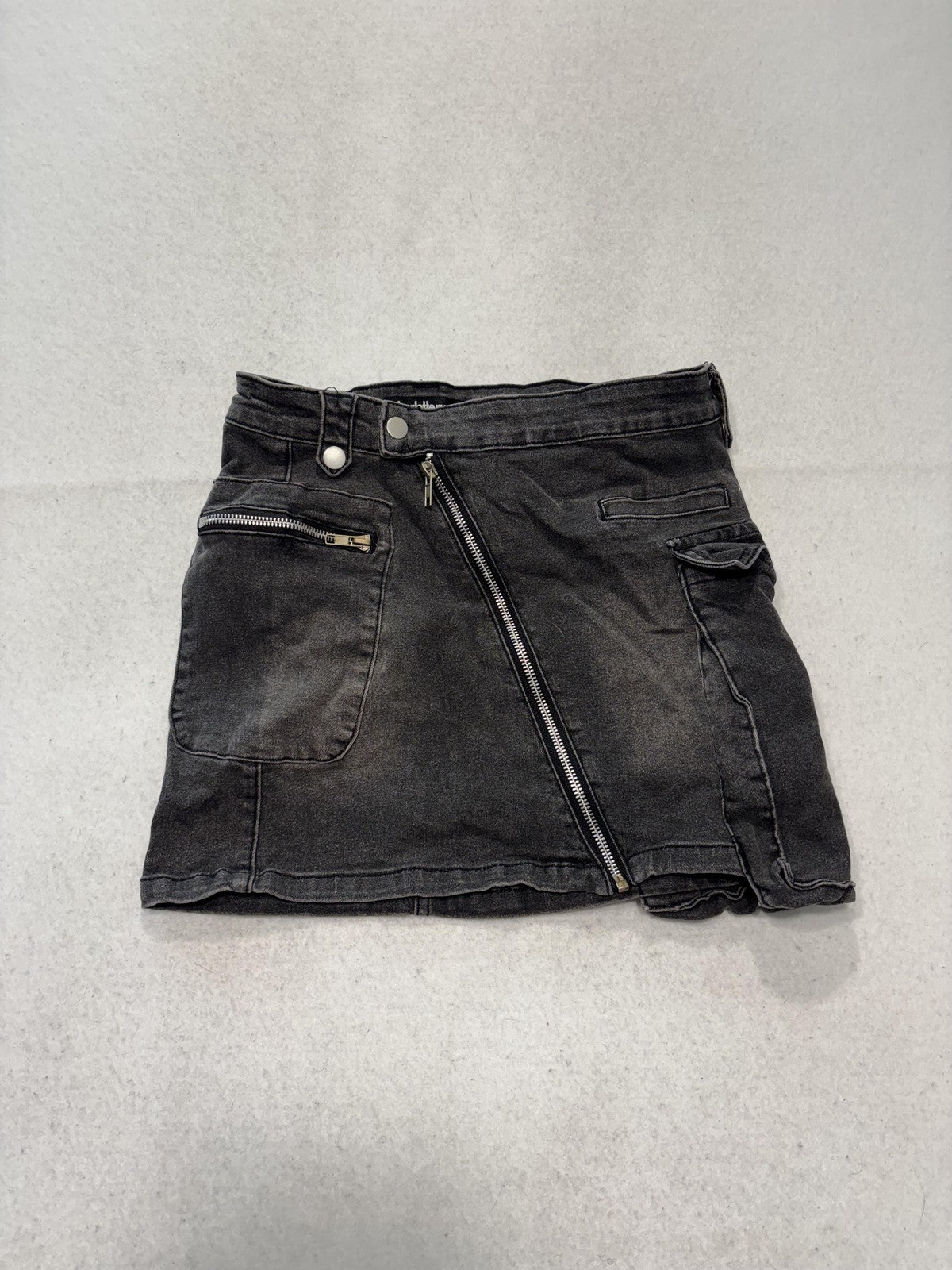 Charlotte Russe Gray Denim Cargo Utility Mini Skirt Juniors S Asymmetrical Zip