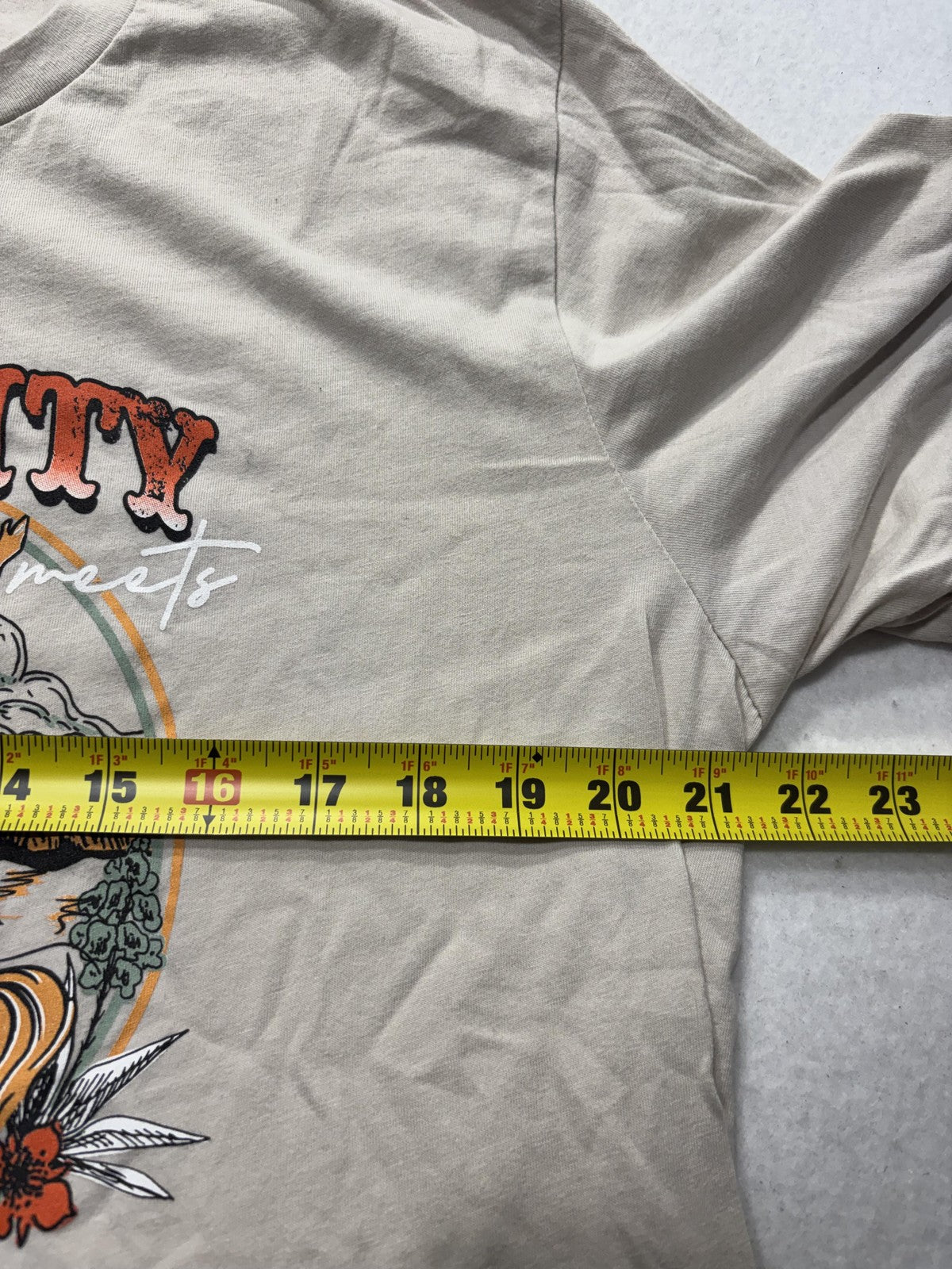 Canvas Shirt Mens XL Beige Music City Nashfest 23 Rodeo Western Graphic Tee