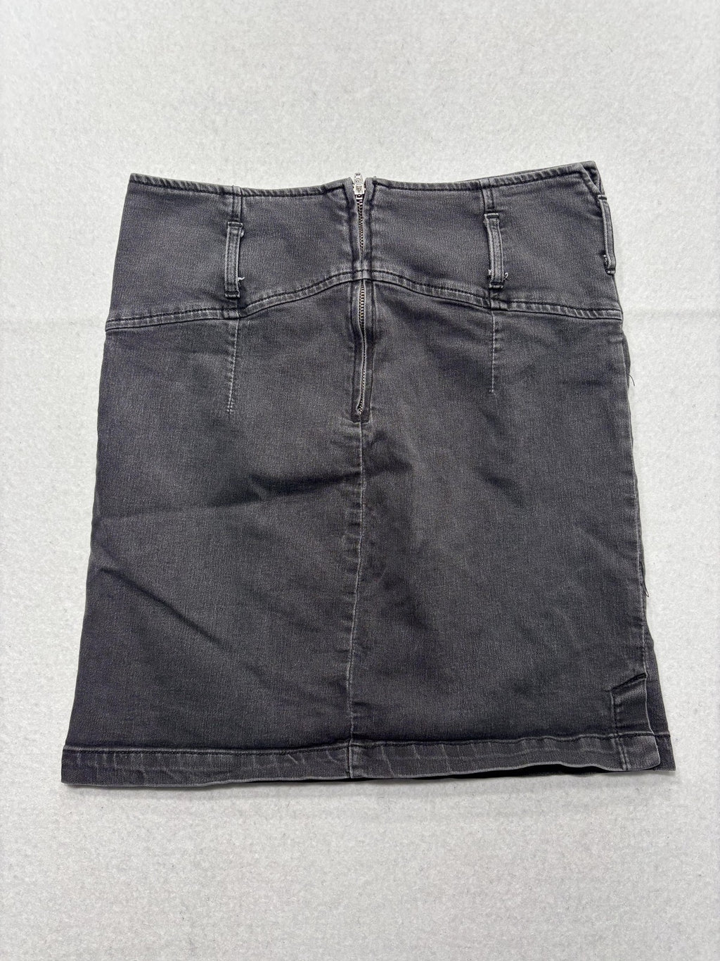 Free People Skirt Womens 12 Gray Denim High Rise Zip Back Mini Stretch Casual