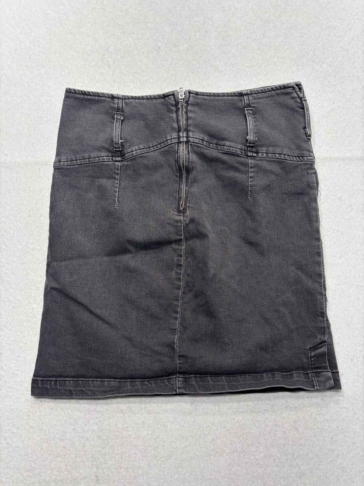 Free People Skirt Womens 12 Gray Denim High Rise Zip Back Mini Stretch Casual