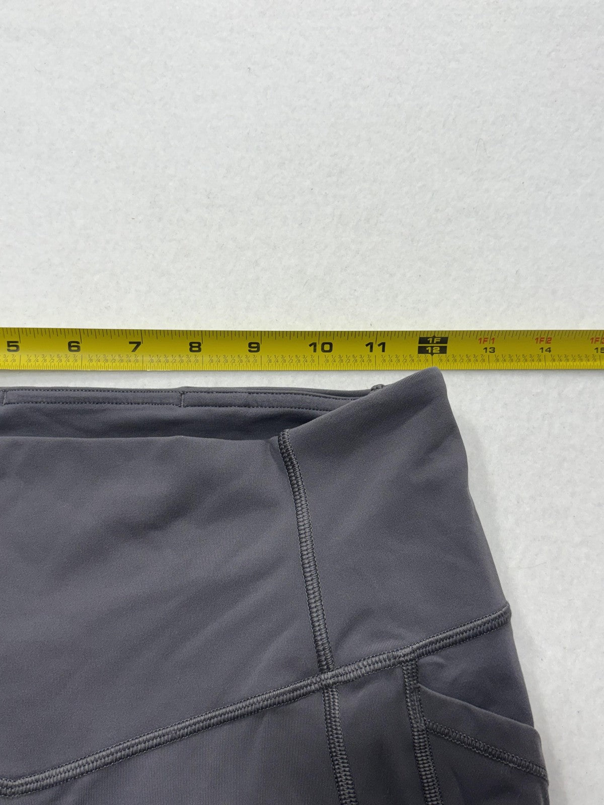 Lululemon Leggings Womens 6 Gray High Rise Cropped 23.5" Inseam Pocket Stretch